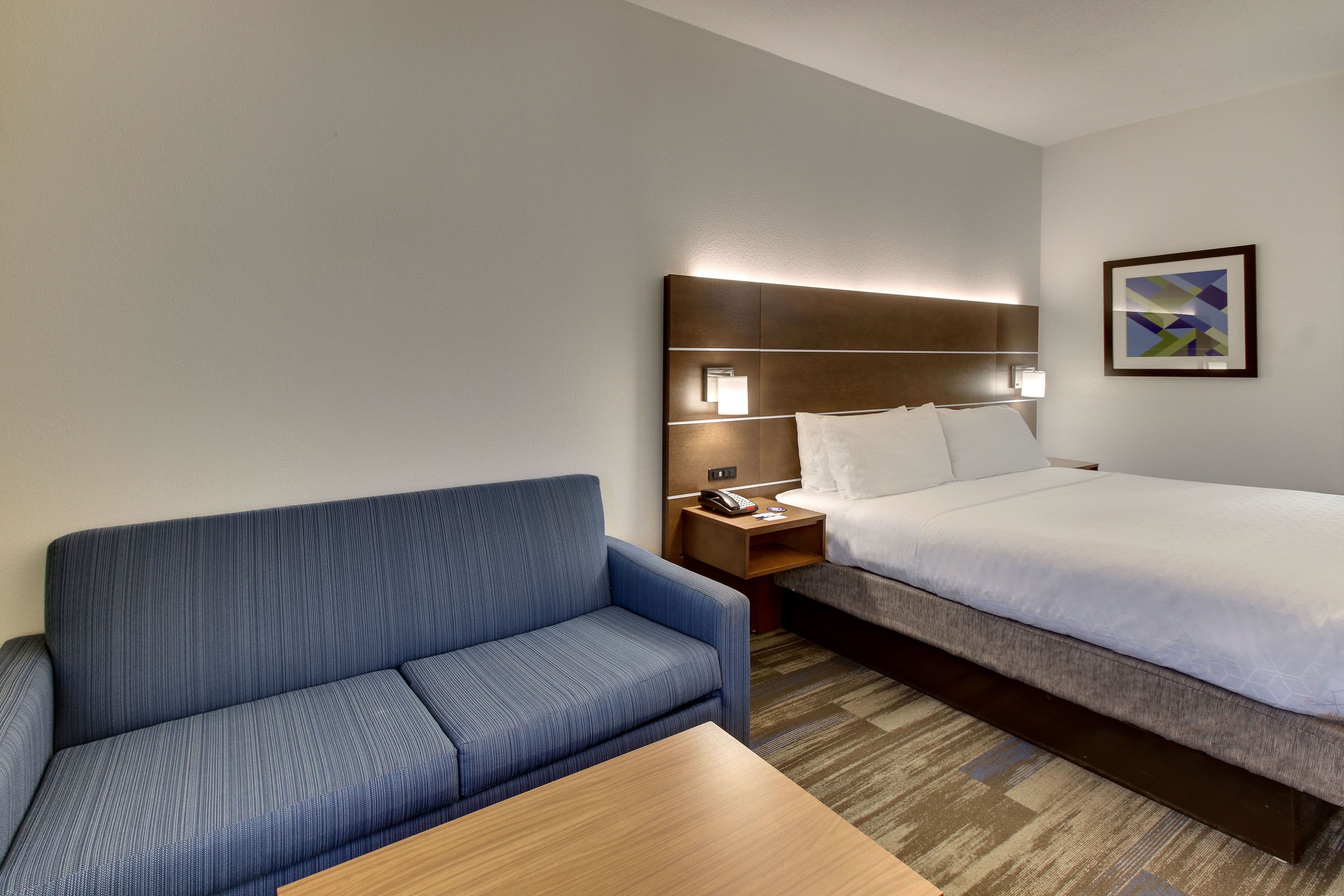 Holiday Inn Express Fishkill-Mid Hudson Valley — 11