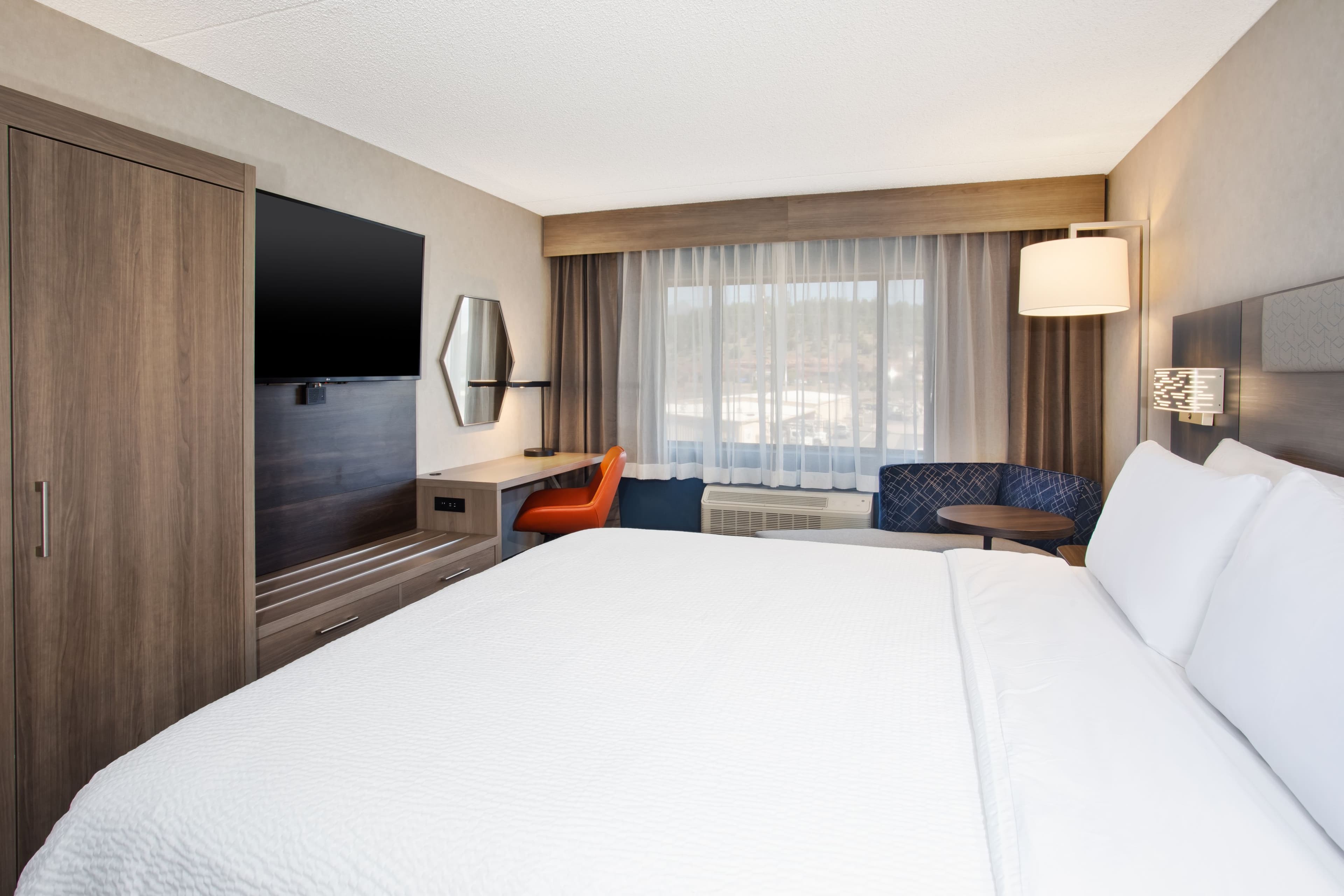 Holiday Inn Express Flagstaff - Image 5