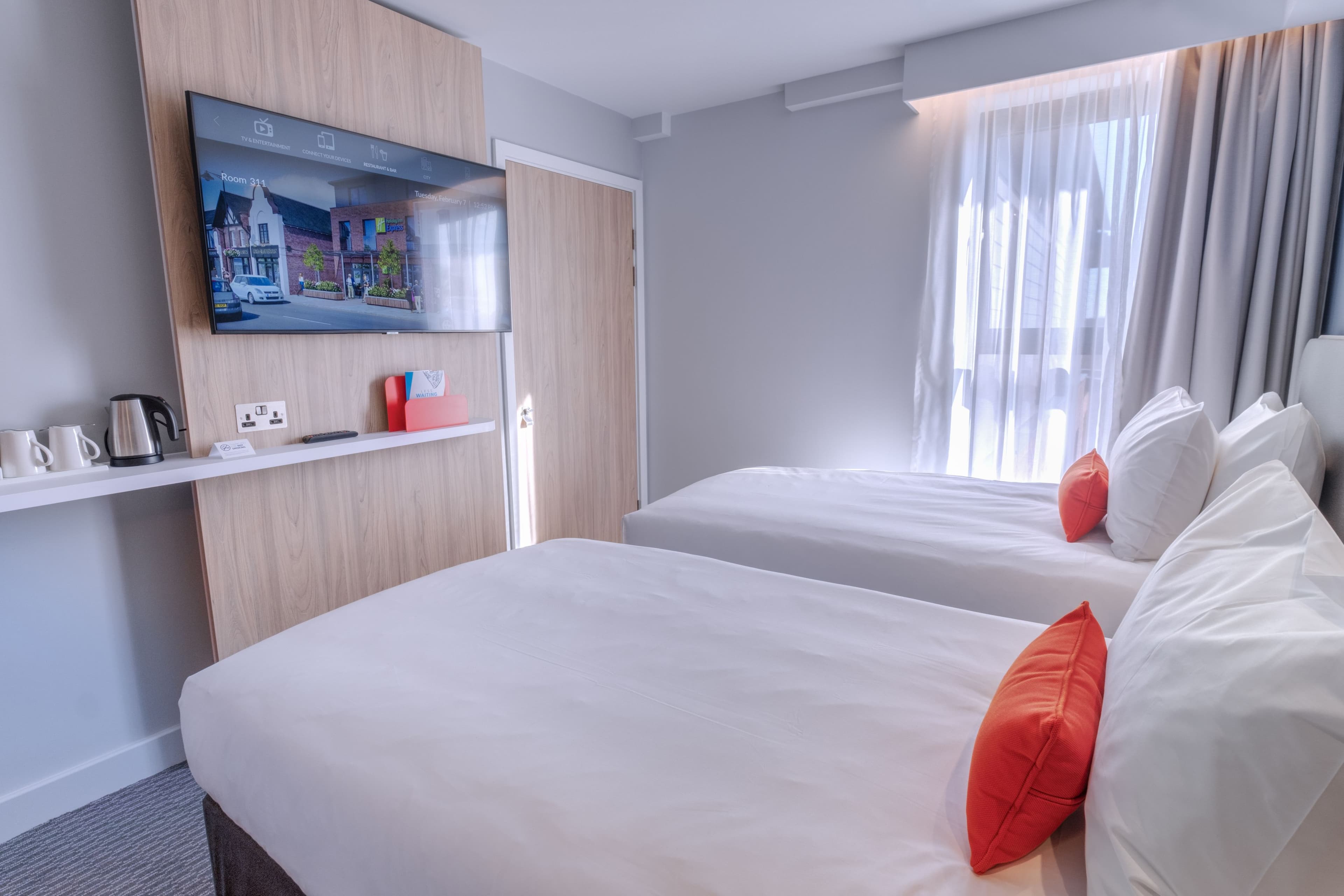 Holiday Inn Express Fleet — 6