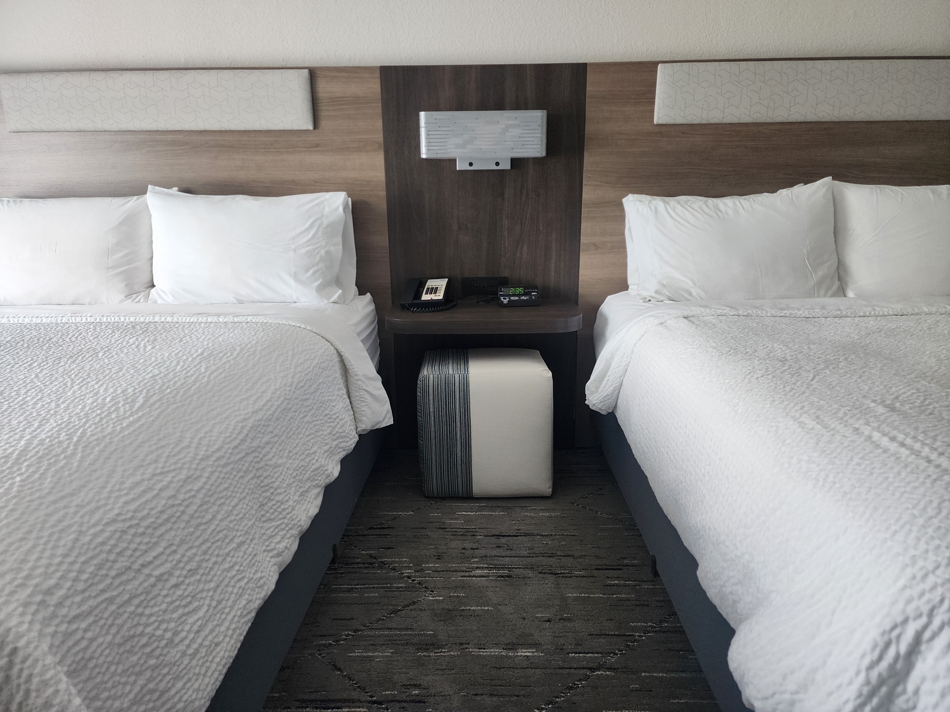 Holiday Inn Express Fredericksburg Southpoint — 7