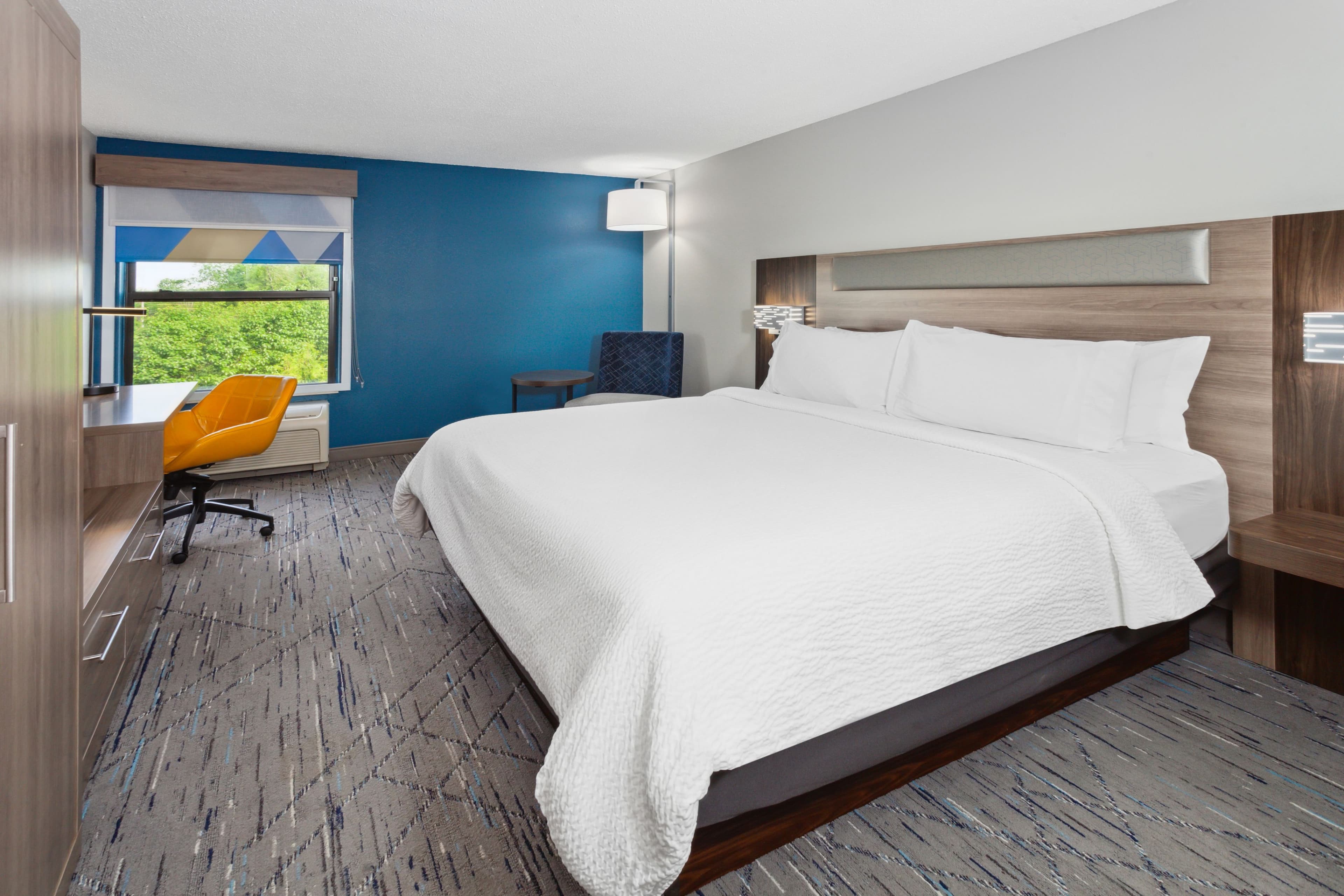 Holiday Inn Express Fremont - Image 5