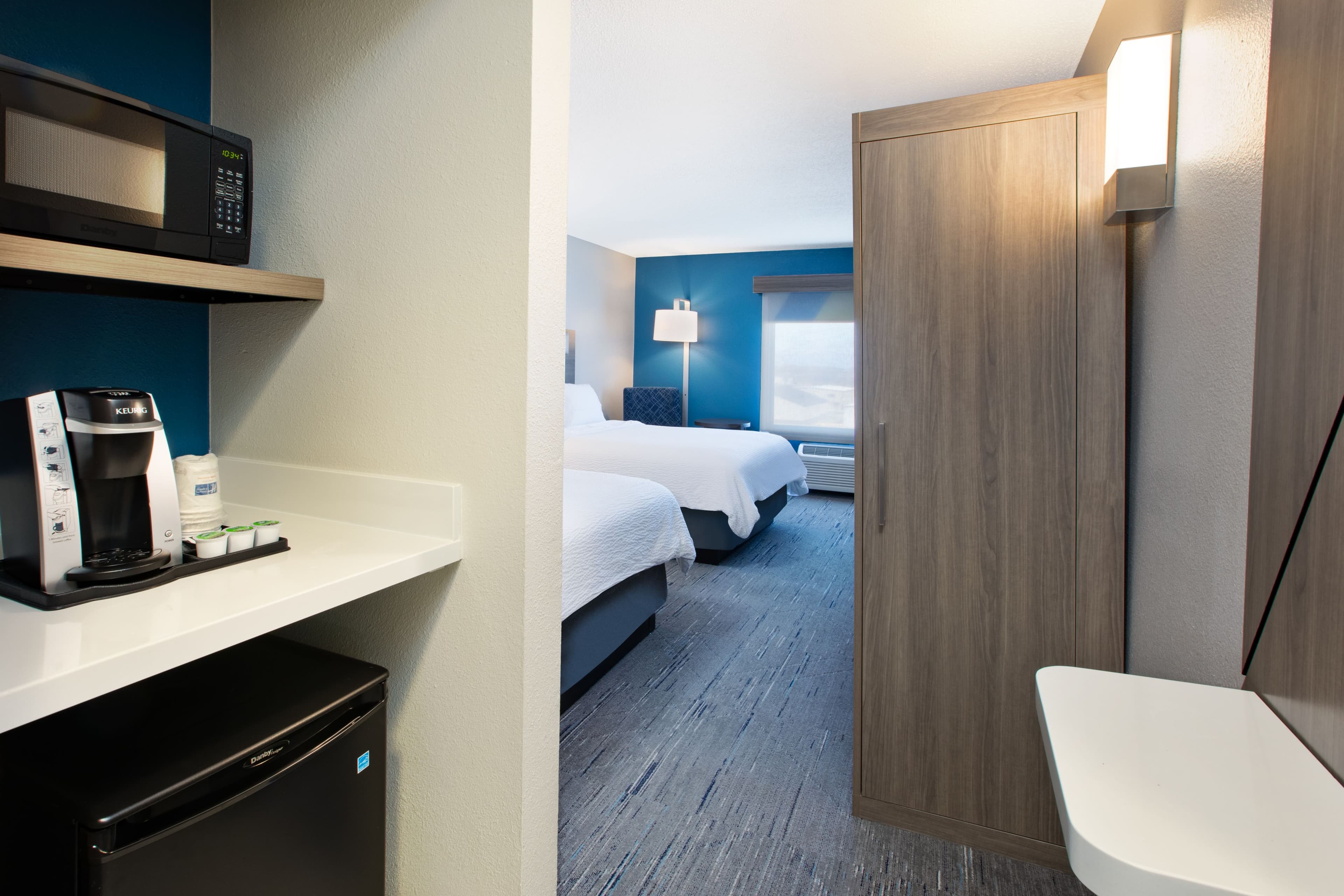Holiday Inn Express Fremont — 14