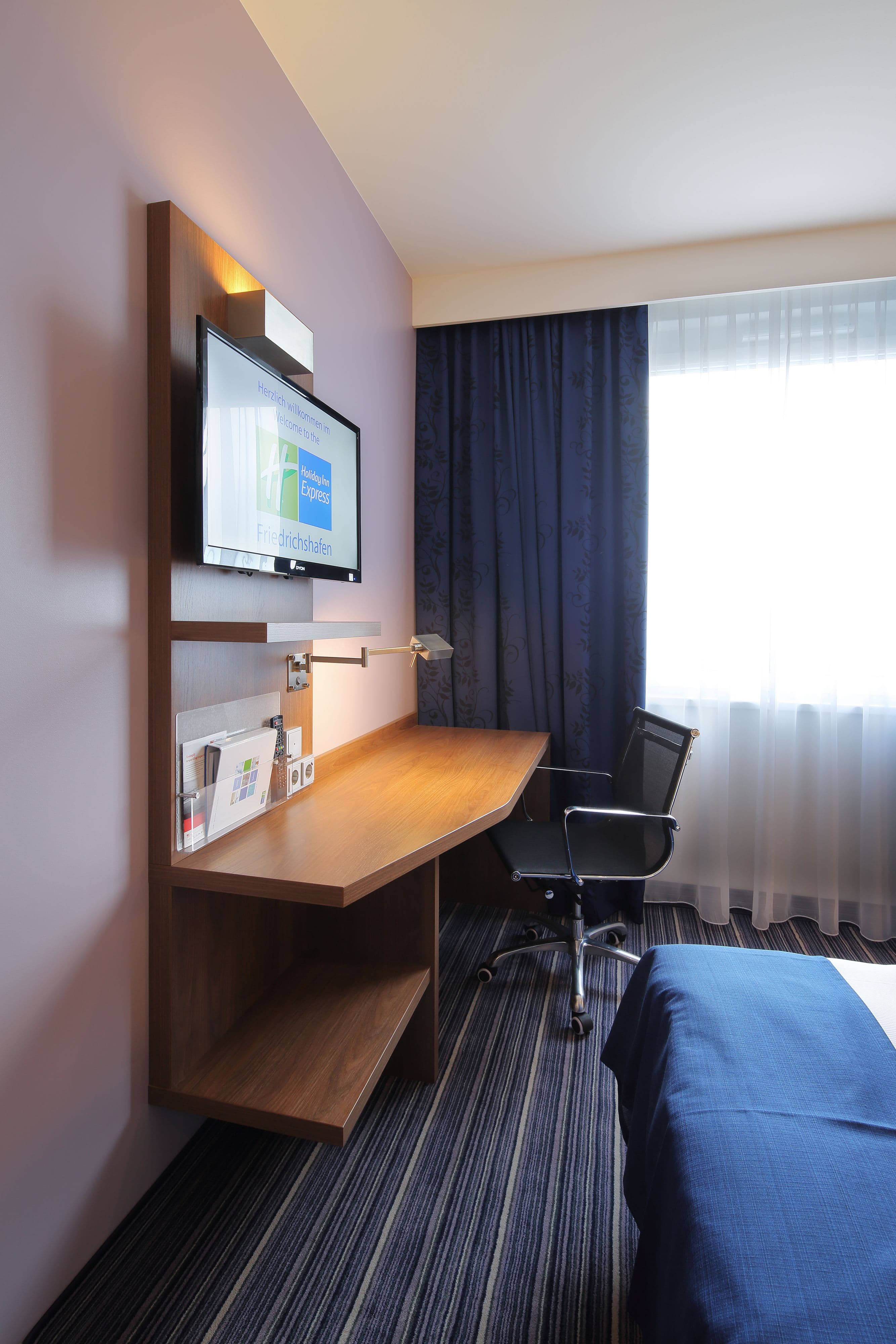 Holiday Inn Express Friedrichshafen — 21