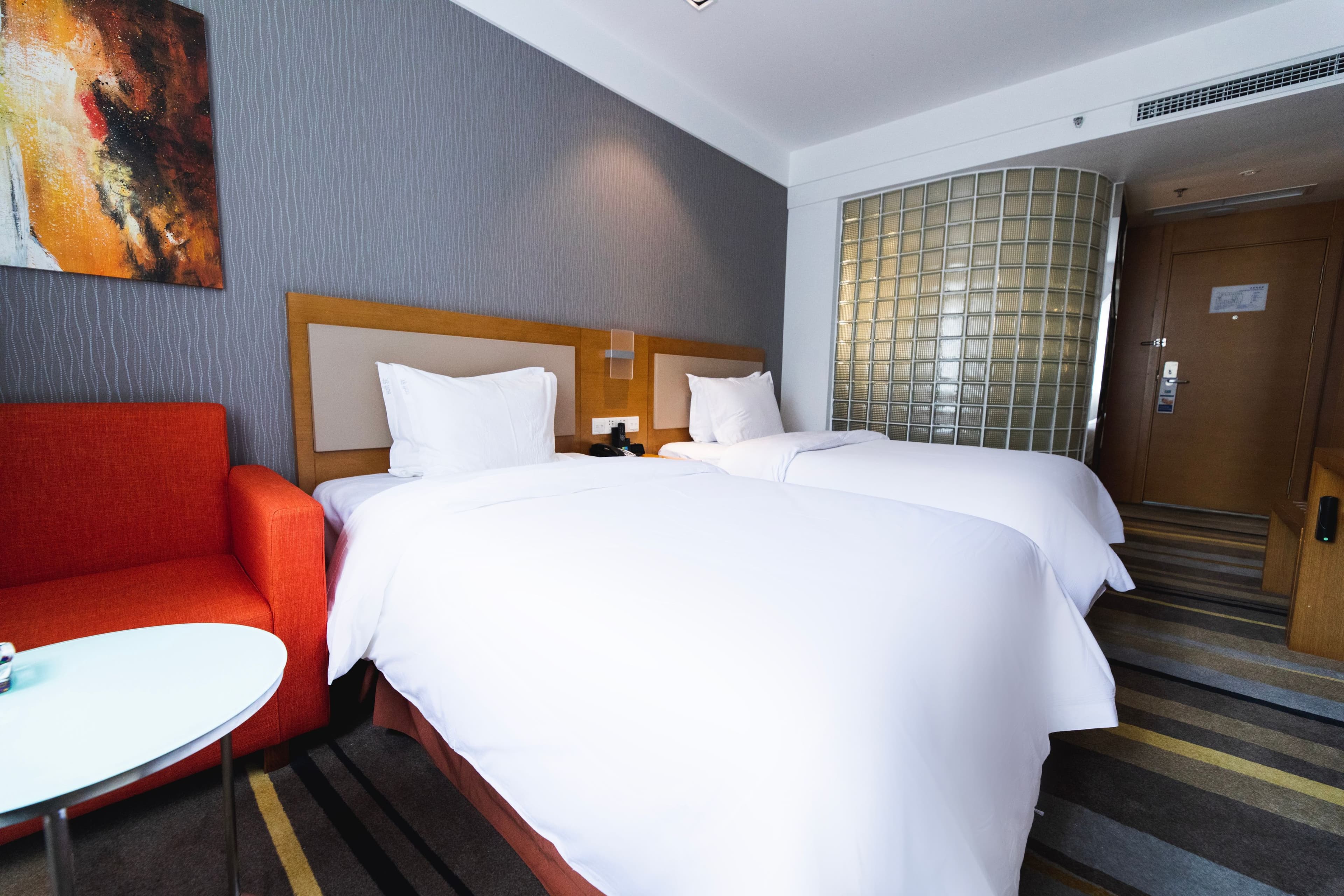 Holiday Inn Express Daocheng Yading - Image 5