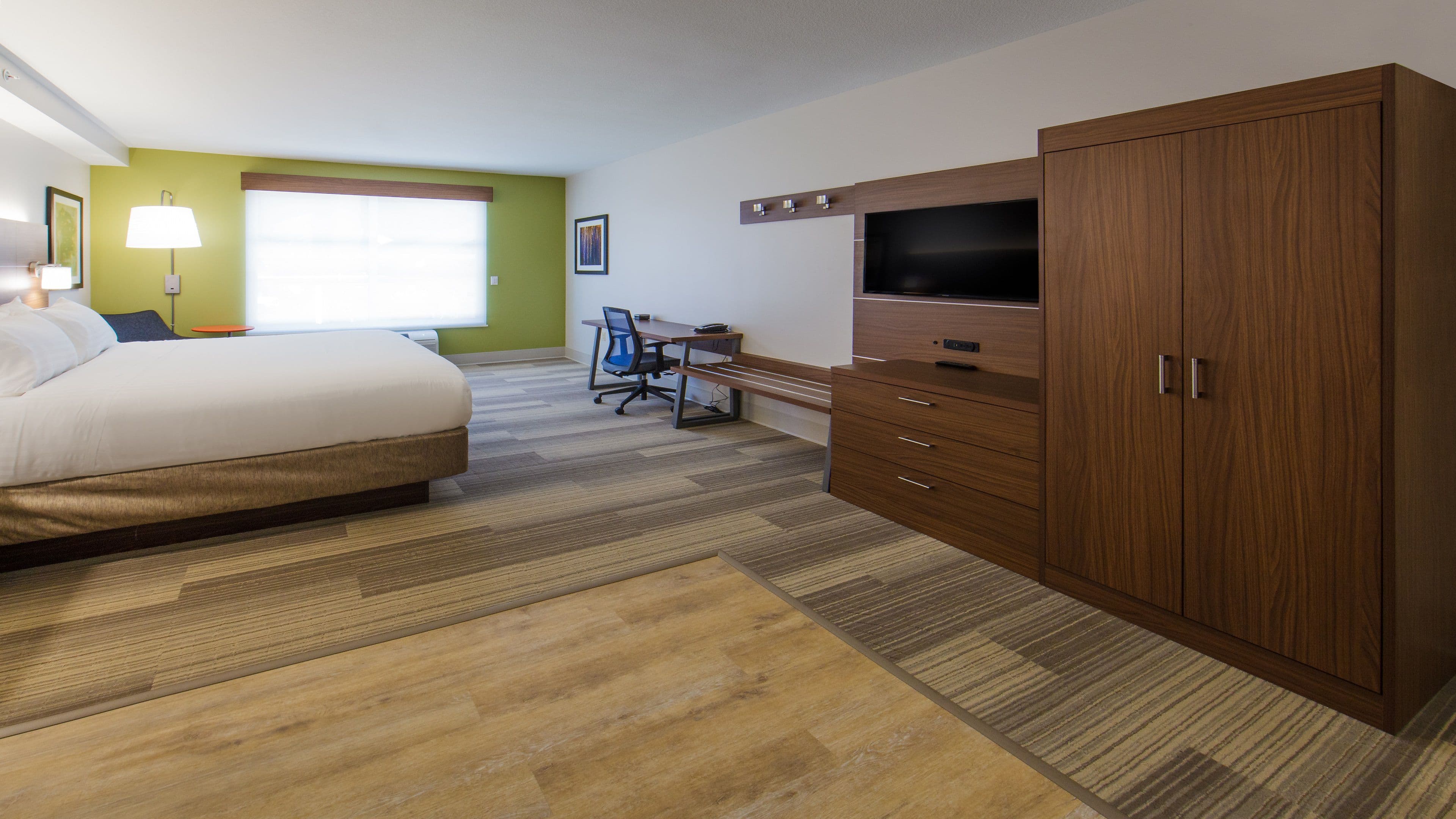 Holiday Inn Express Gatlinburg Downtown — 52
