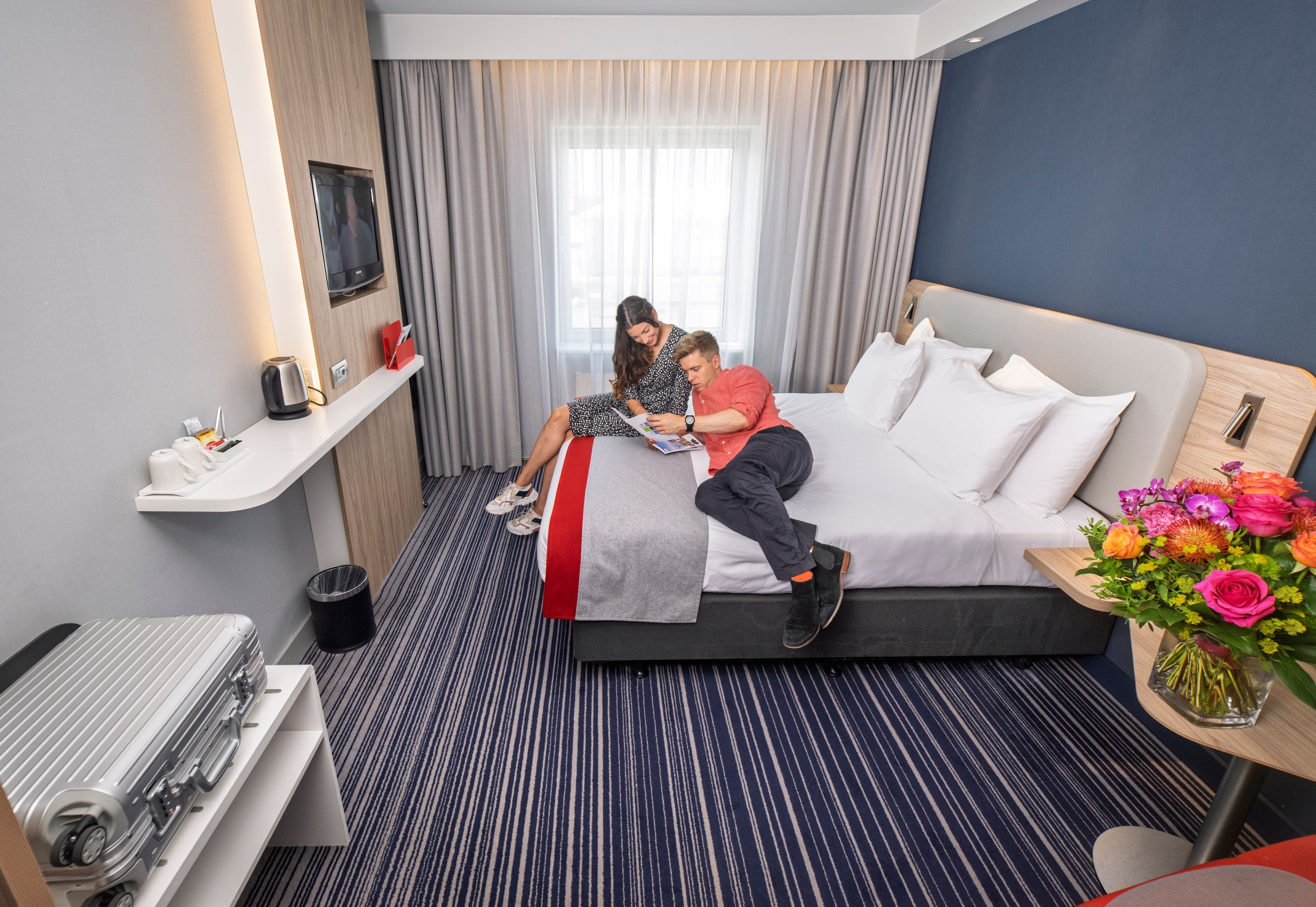Holiday Inn Express Geneva Airport - Image 3