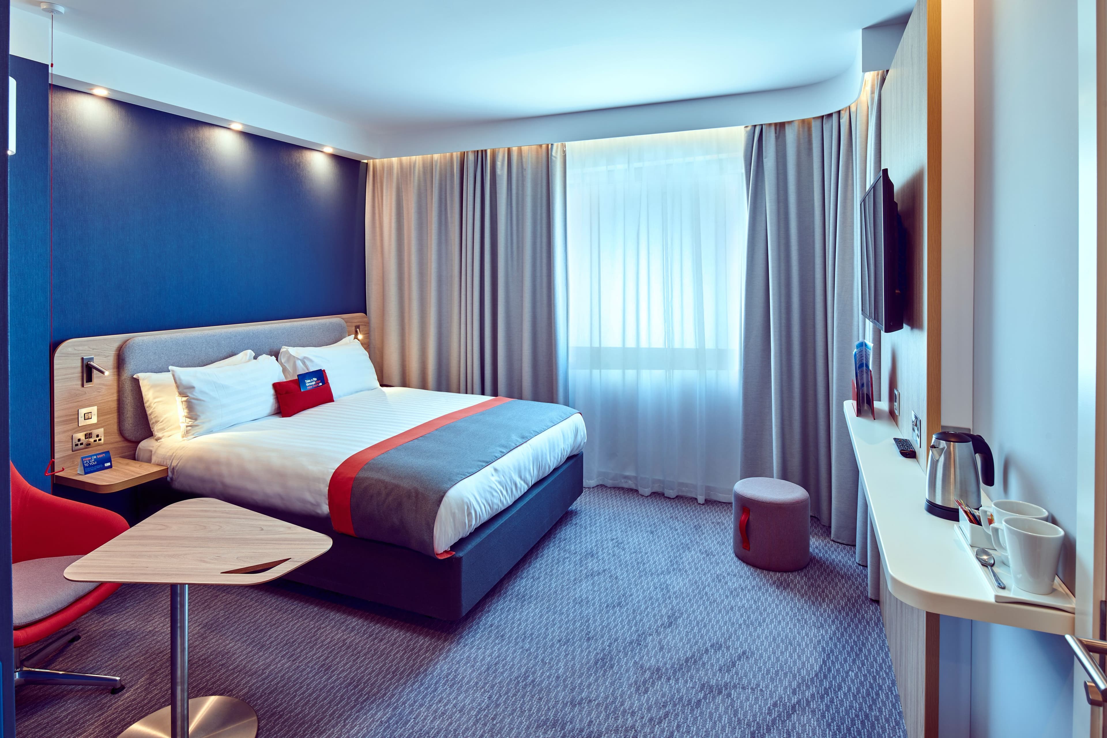 Holiday Inn Express Gibraltar — 7