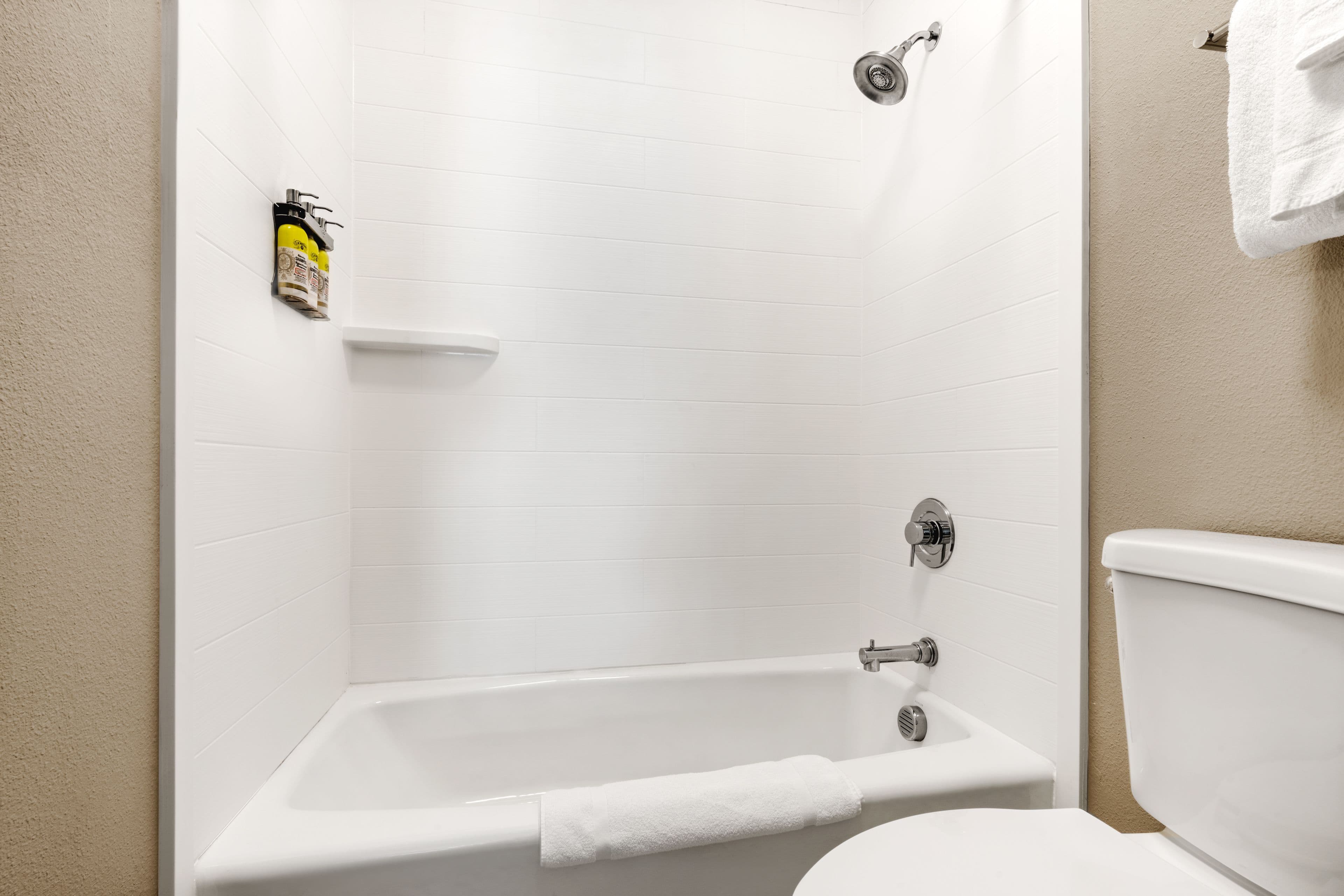 Holiday Inn Express Portland SE - Clackamas Area — 9