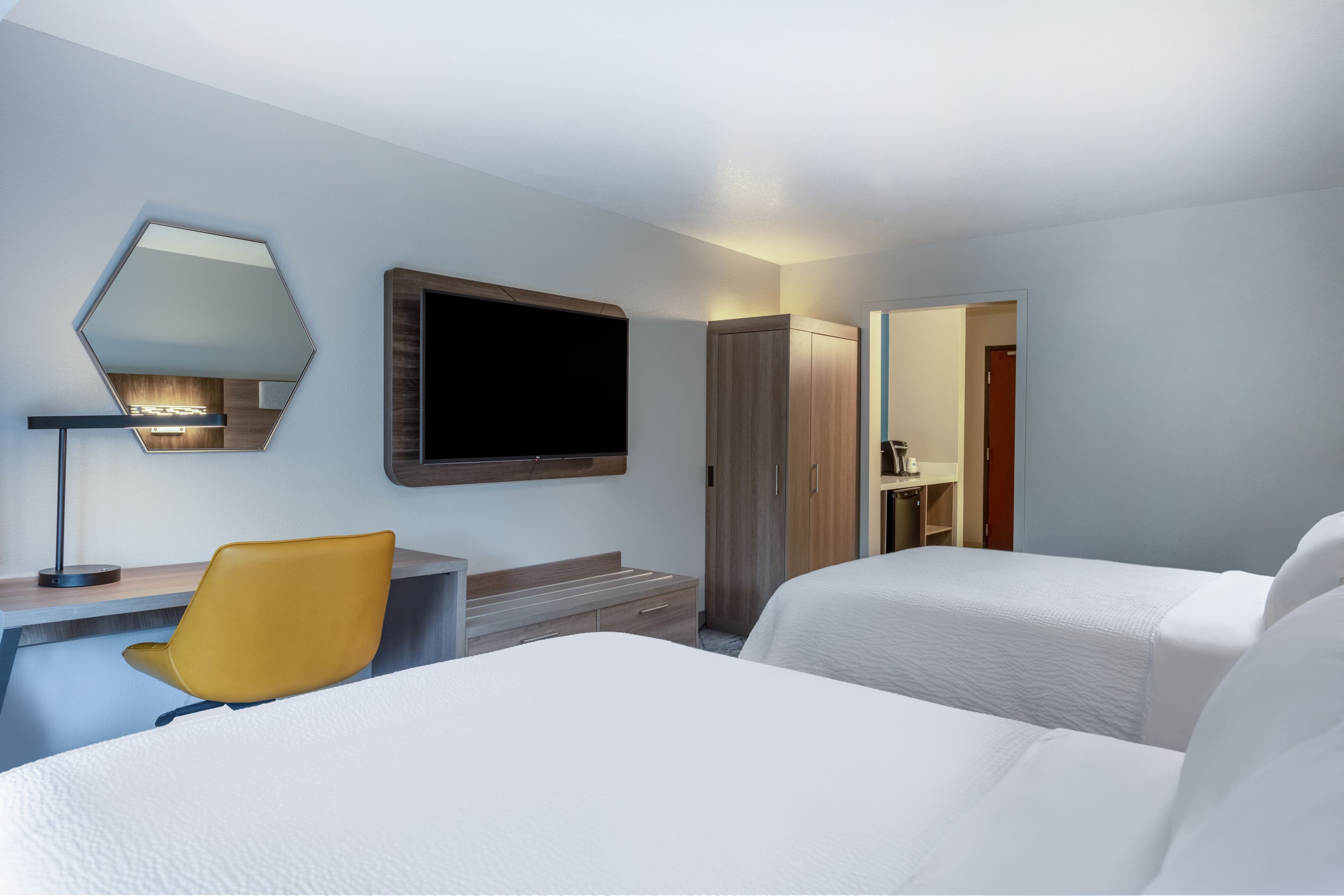 Holiday Inn Express Portland SE - Clackamas Area — 12