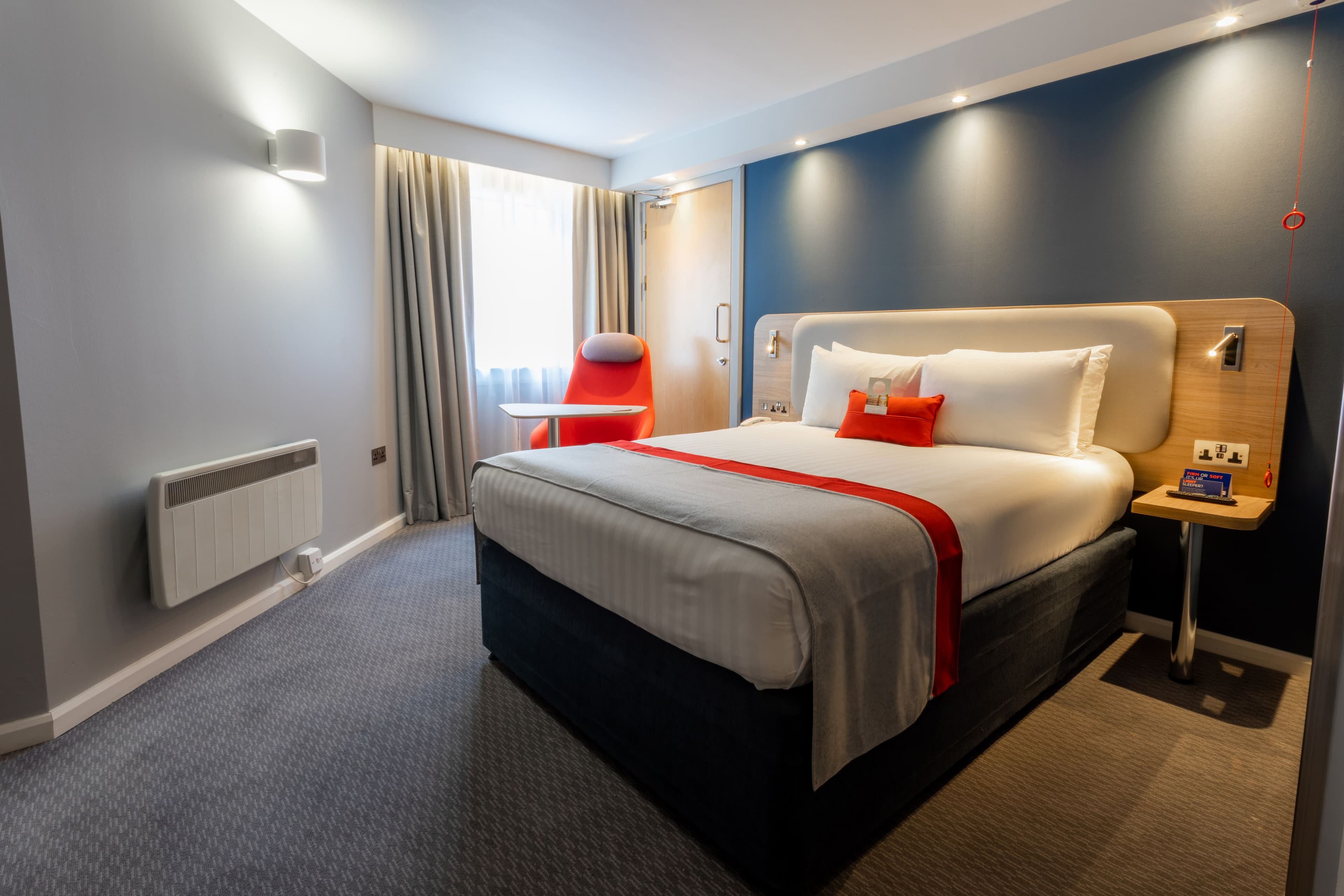Holiday Inn Express Glasgow - City Ctr Theatreland — 42