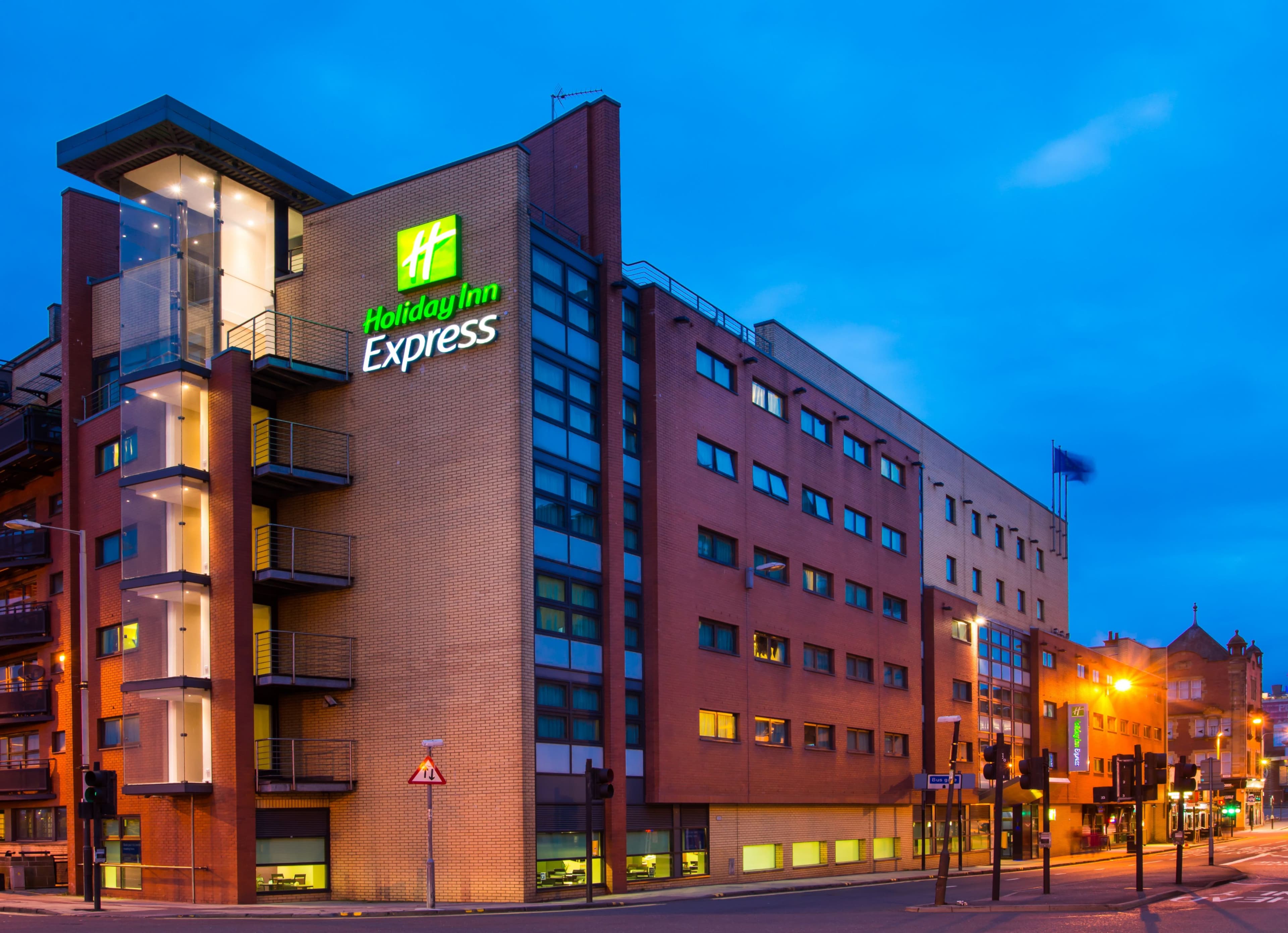 Holiday Inn Express Glasgow - City Ctr Riverside - Image 1