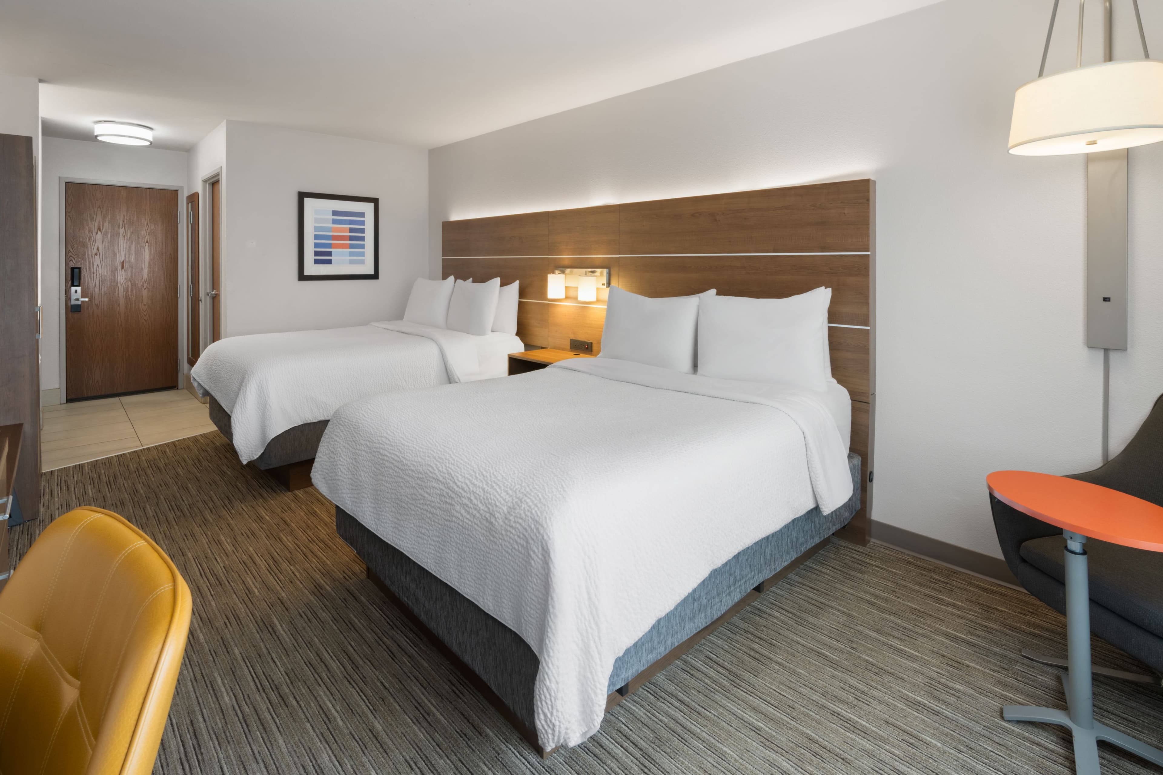 Holiday Inn Express Glenwood Springs (Aspen Area) — 14