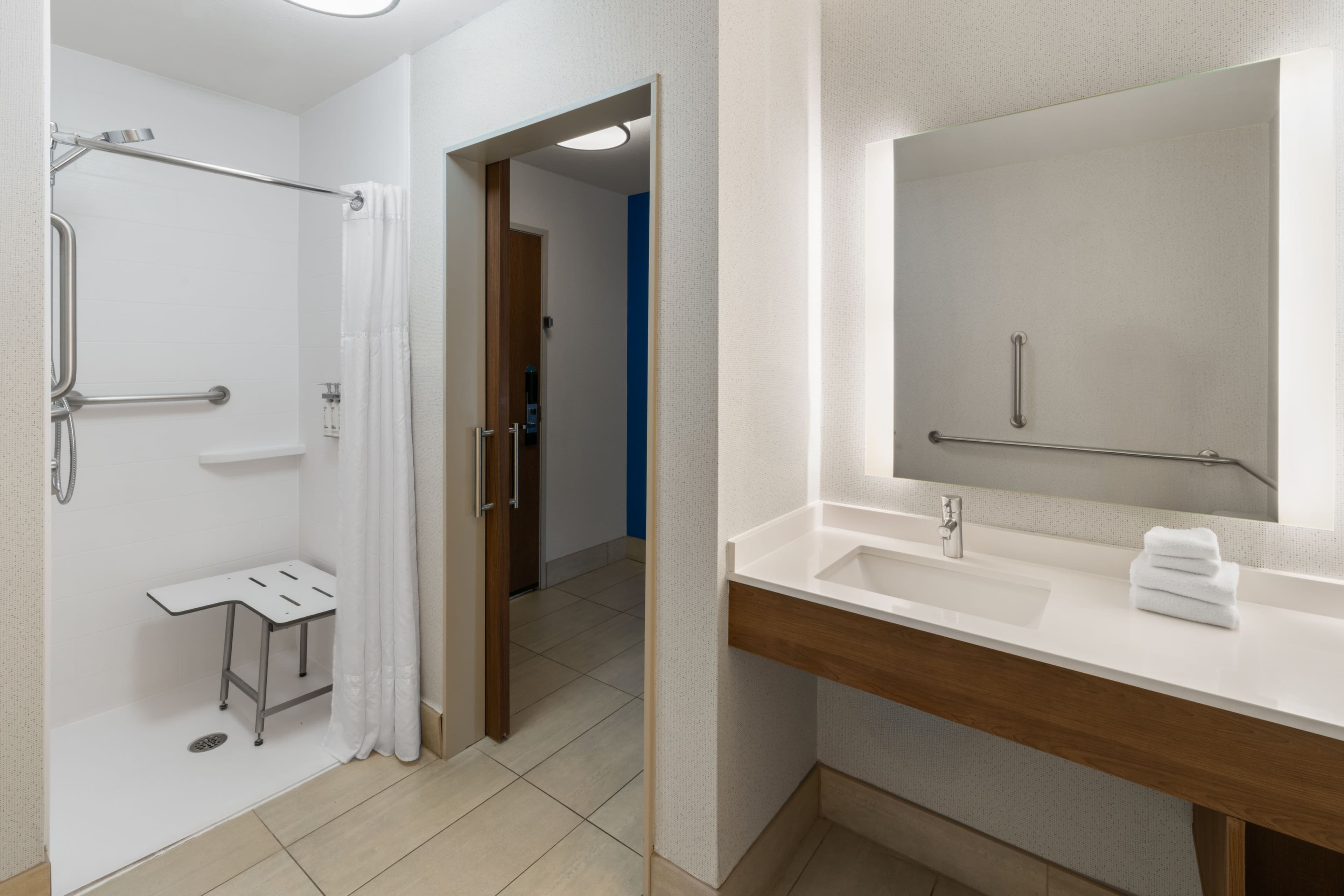 Holiday Inn Express Glenwood Springs (Aspen Area) — 11