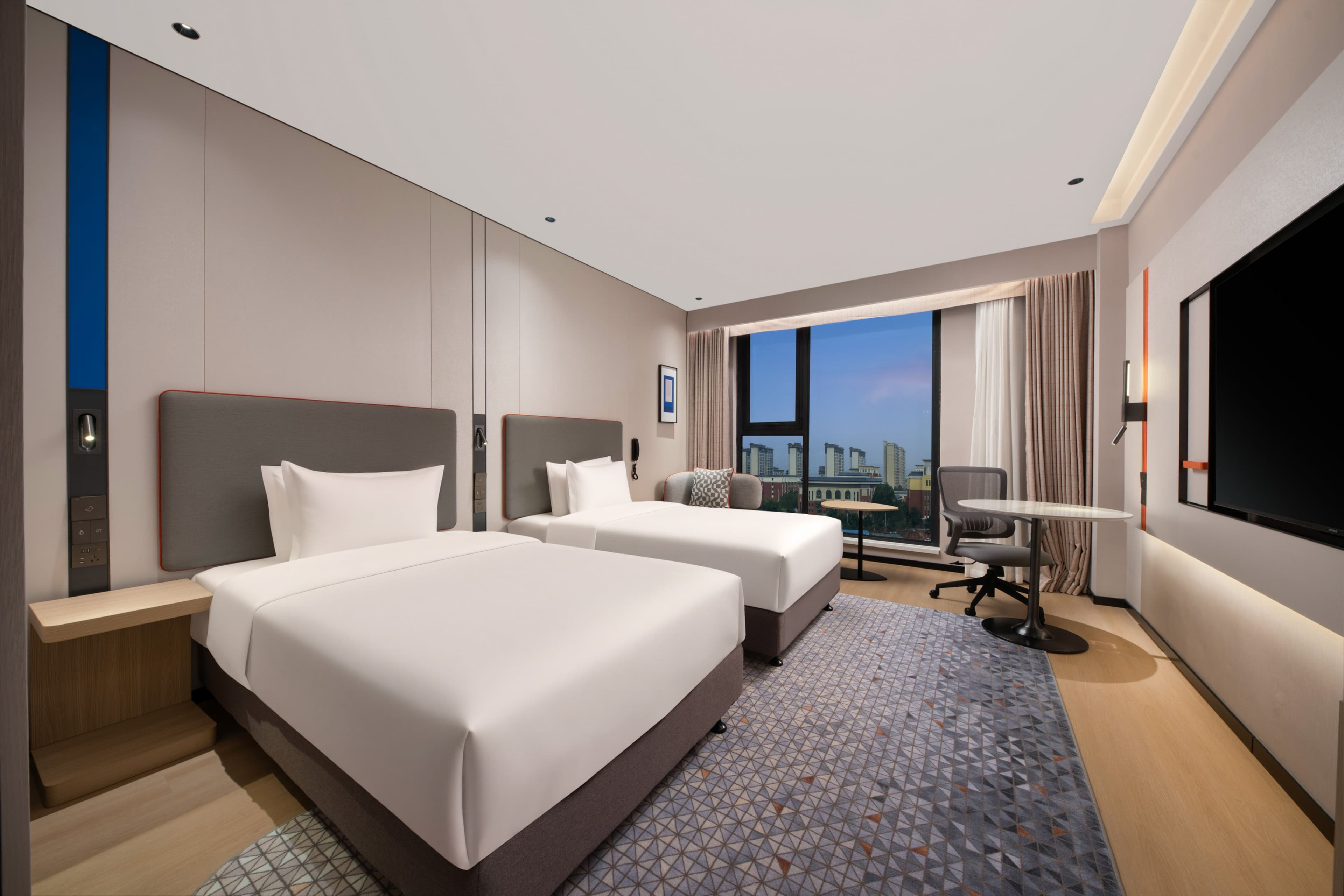 Holiday Inn Express Gongyi City Center - Image 4