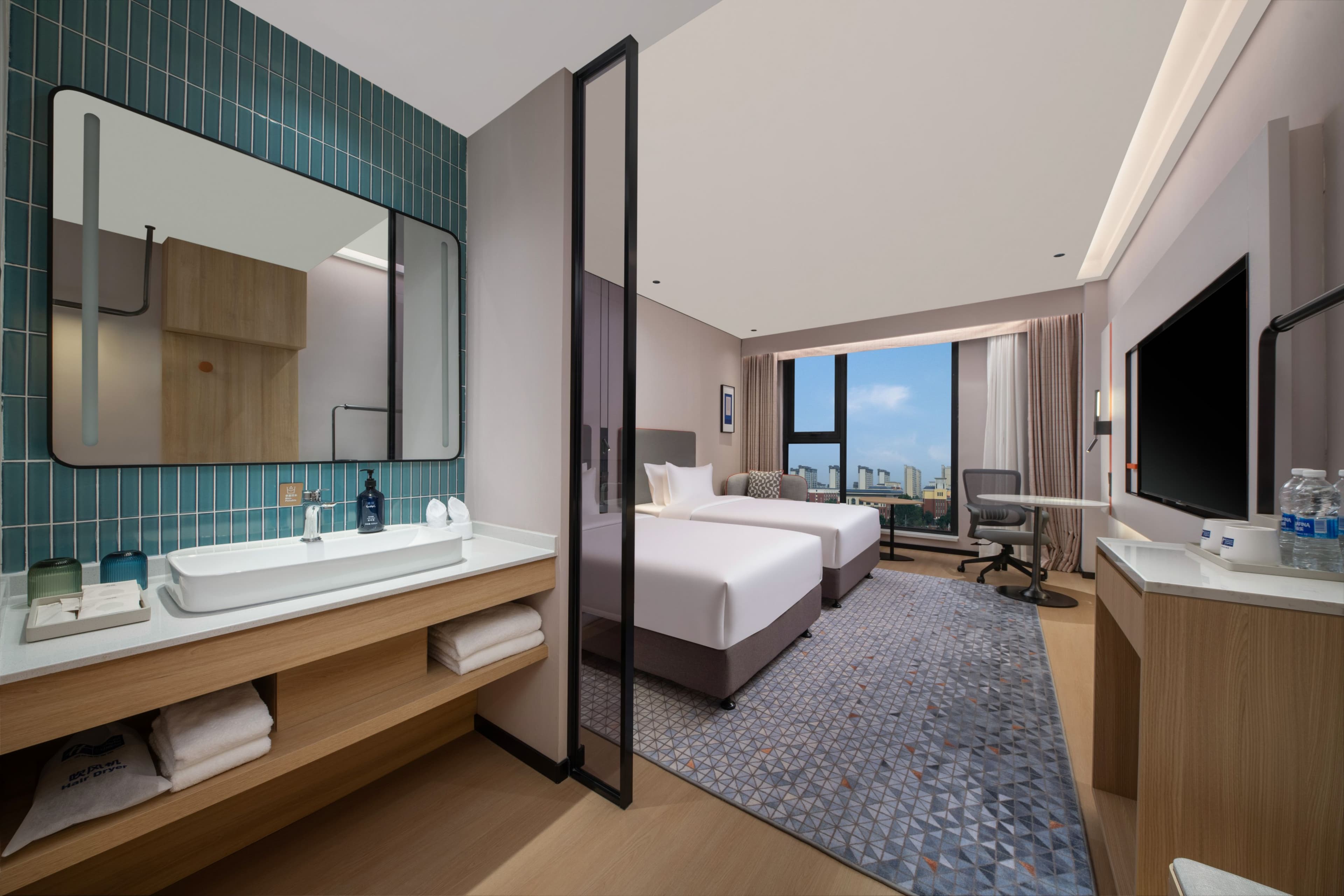 Holiday Inn Express Gongyi City Center — 17