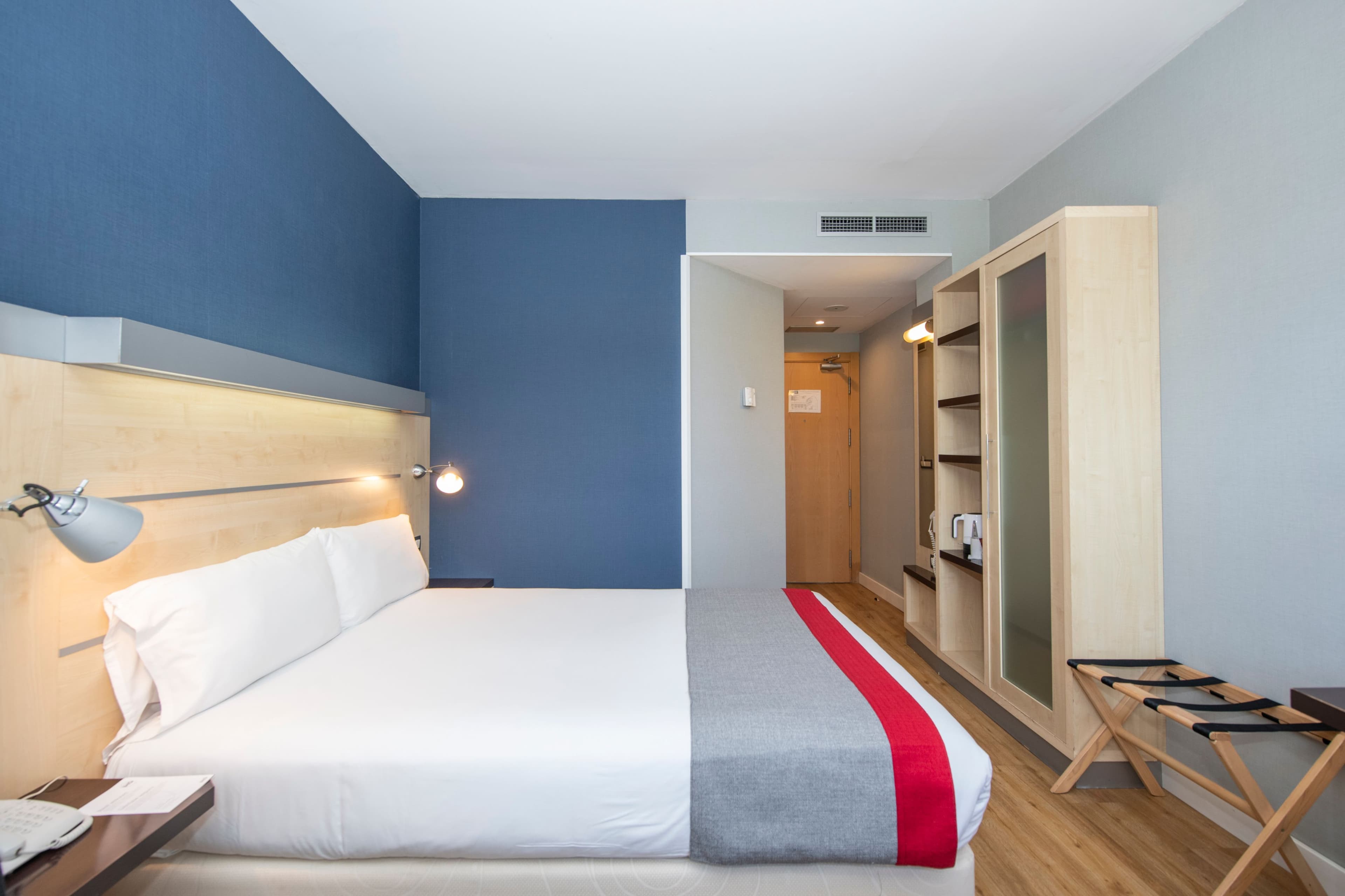 Holiday Inn Express Barcelona - Montmelo - Image 4