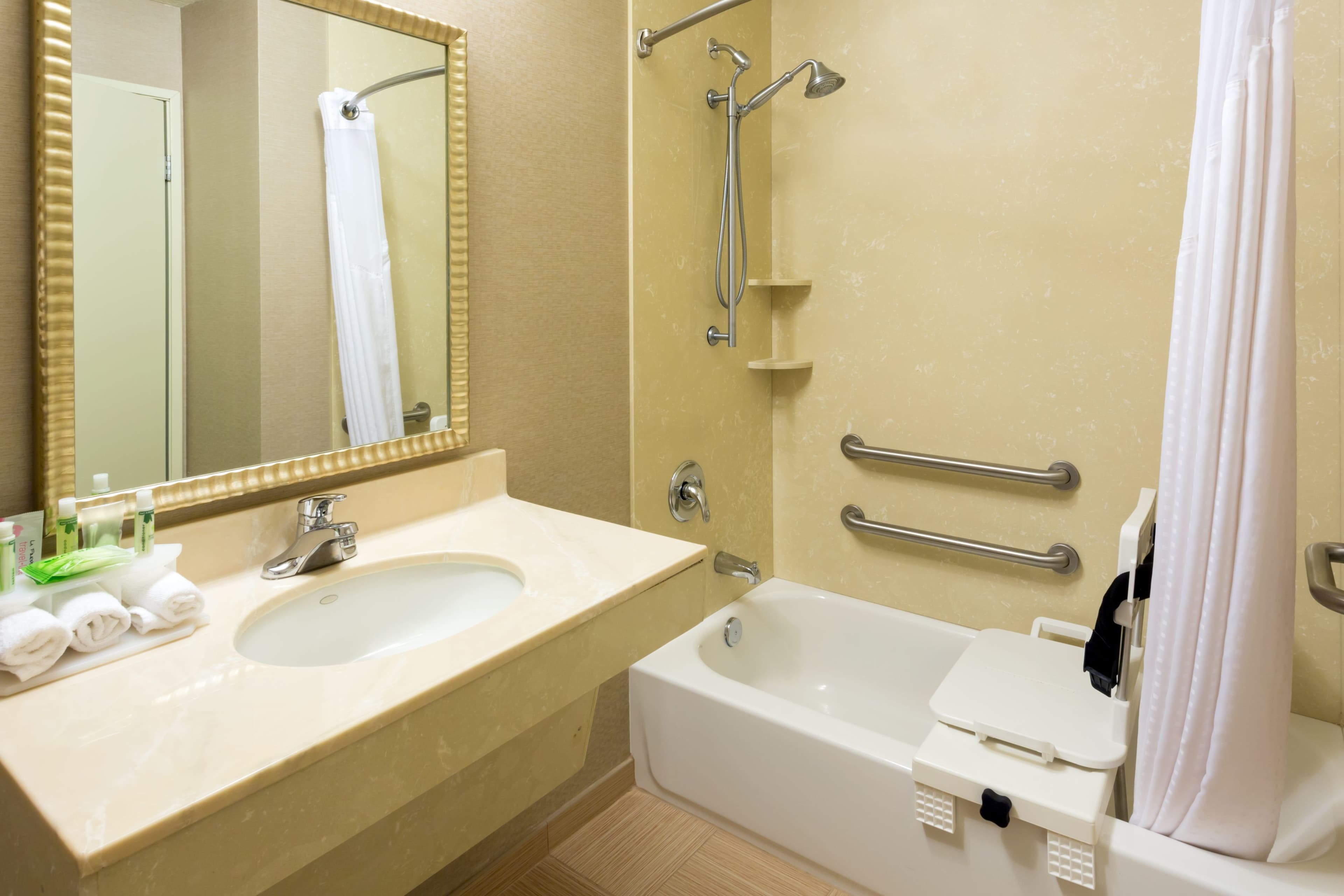 Holiday Inn Express Grants Pass — 9