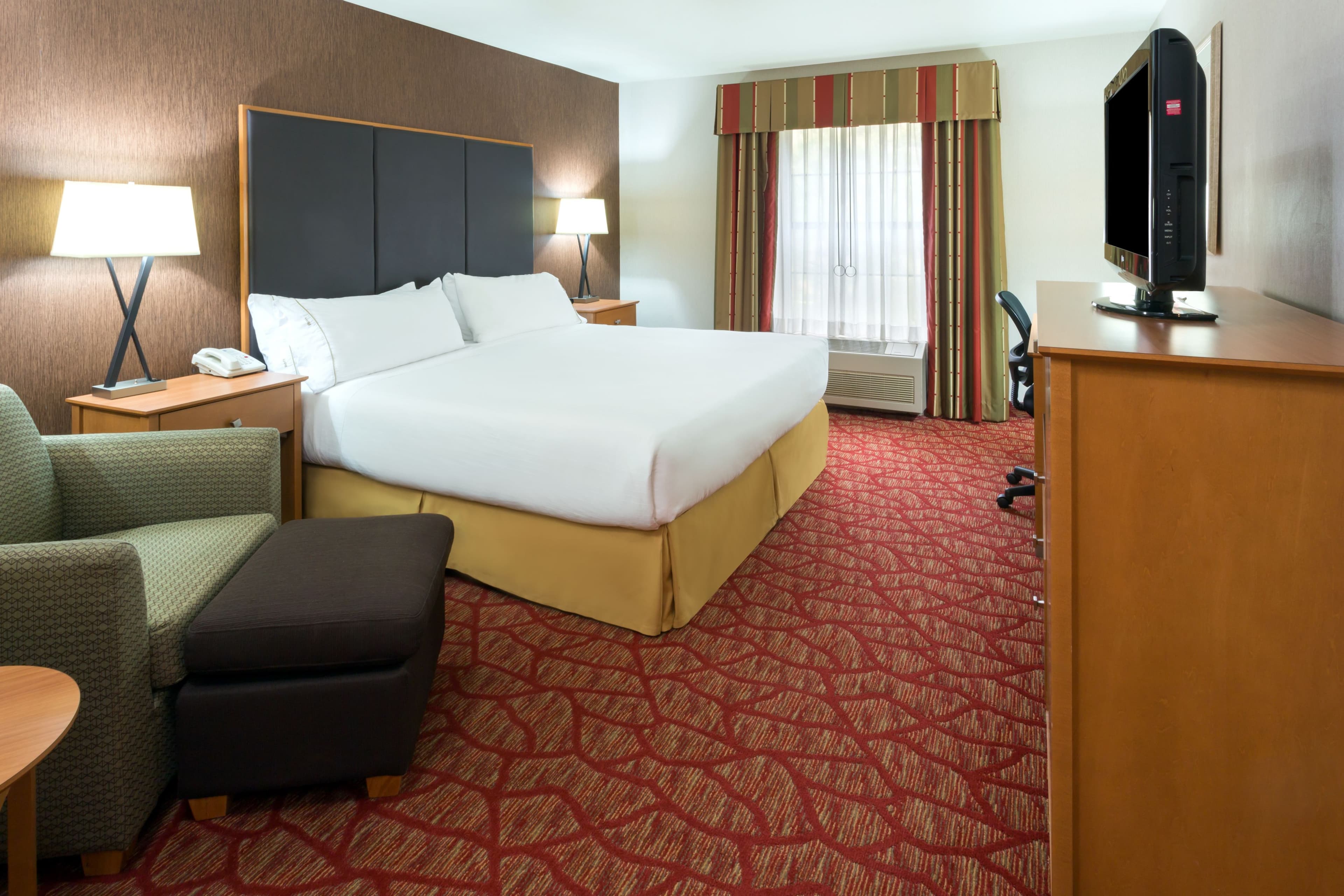 Holiday Inn Express Grants Pass — 11