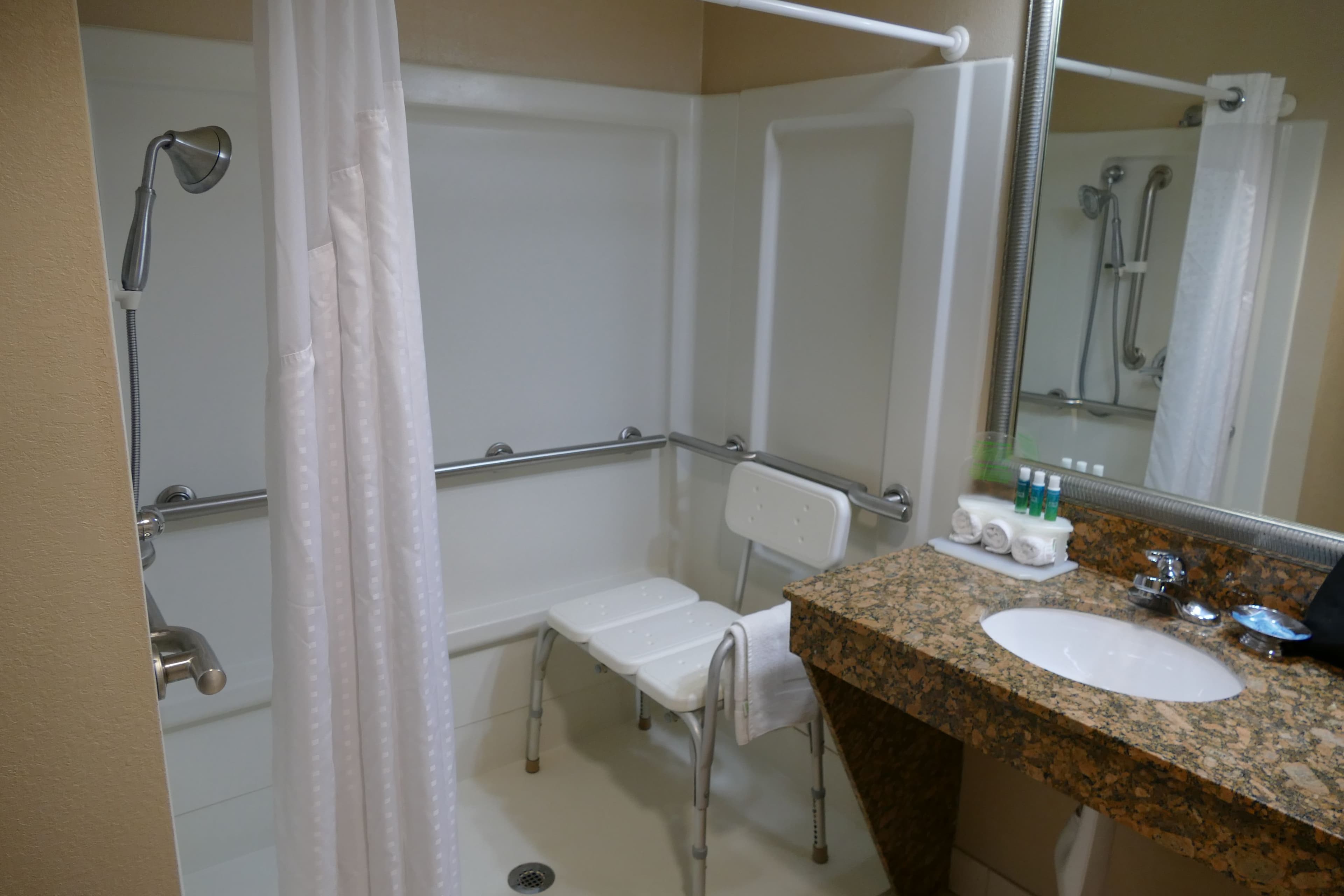 Holiday Inn Express Greensburg — 13