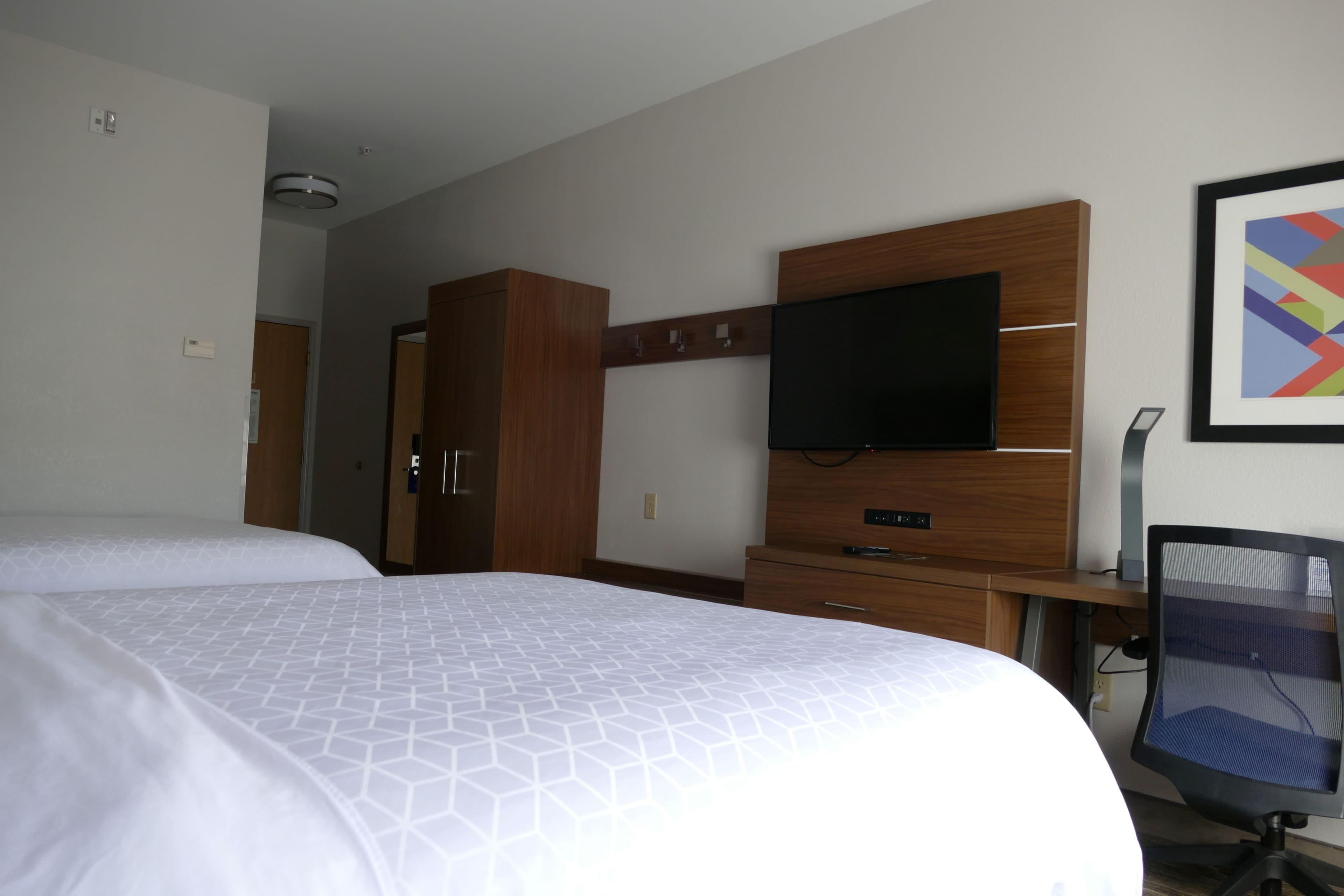 Holiday Inn Express Greensburg — 25