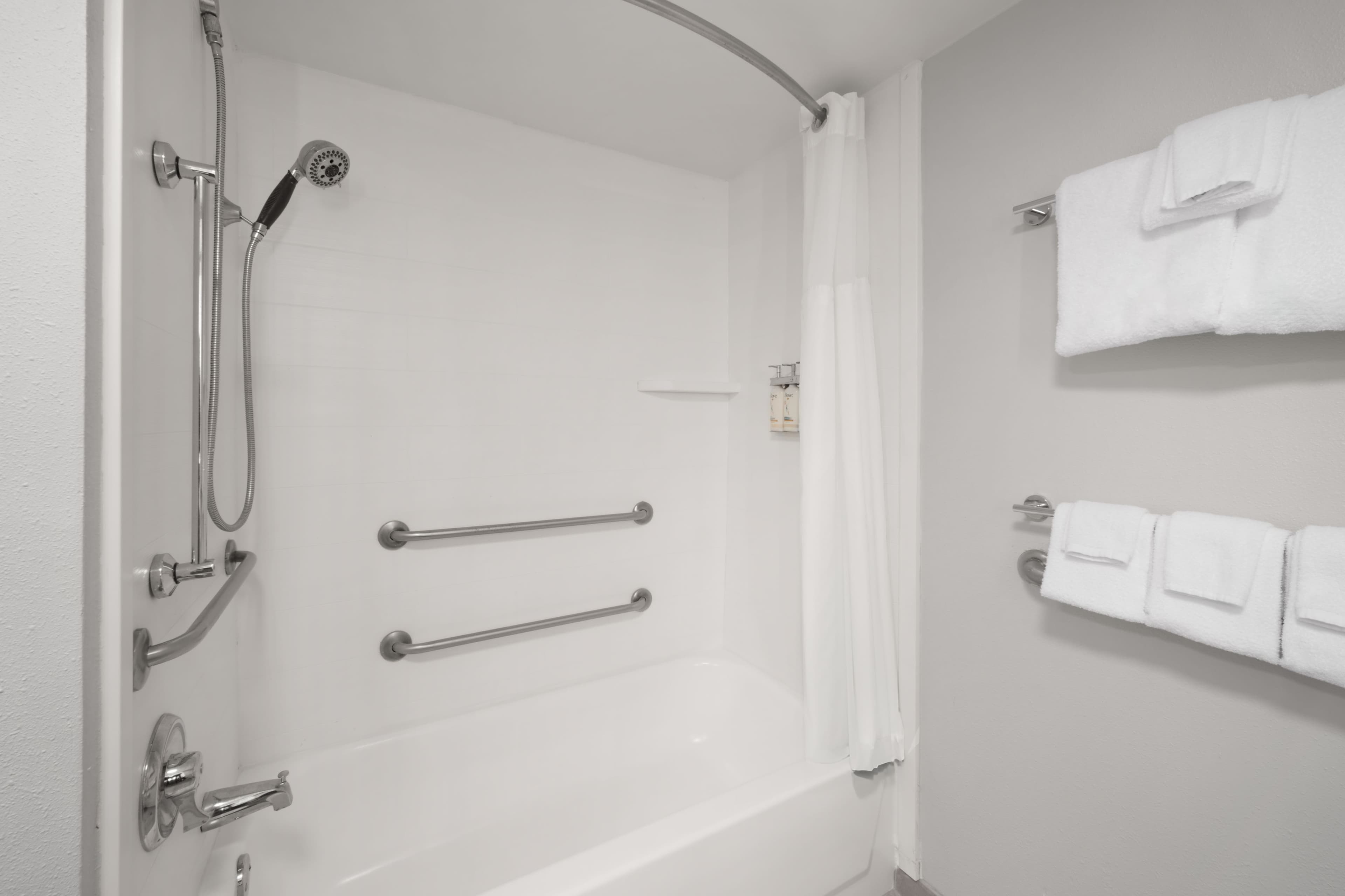 Holiday Inn Express Greenville — 26