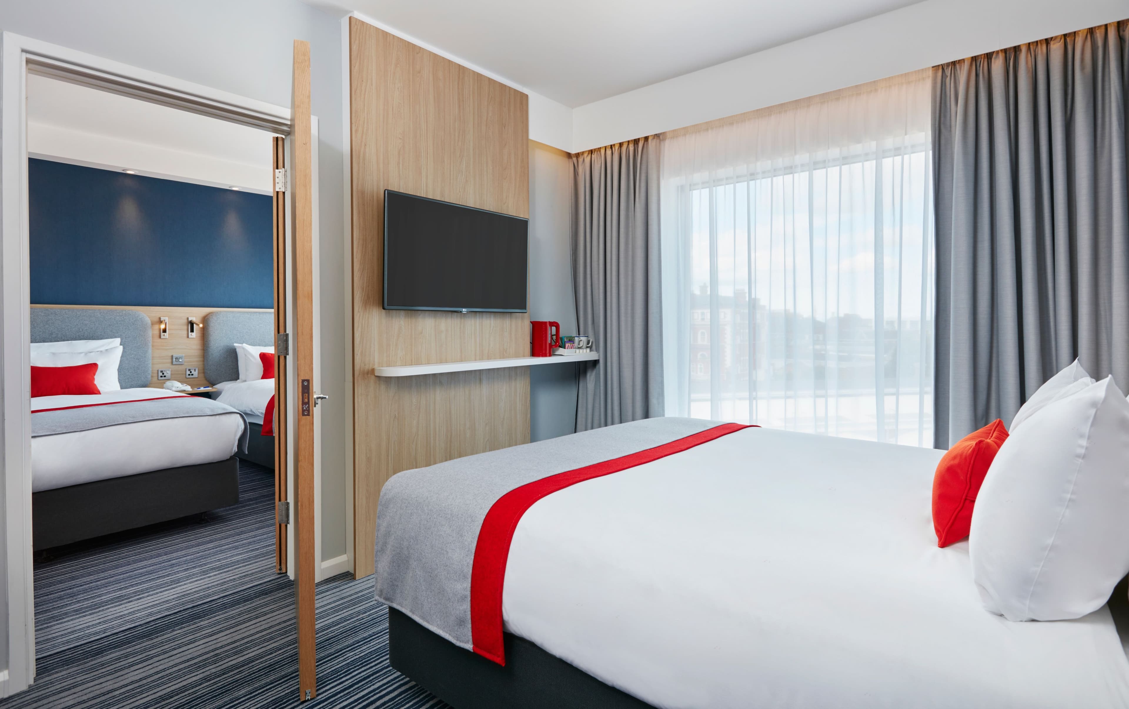 Holiday Inn Express Grimsby - Image 5