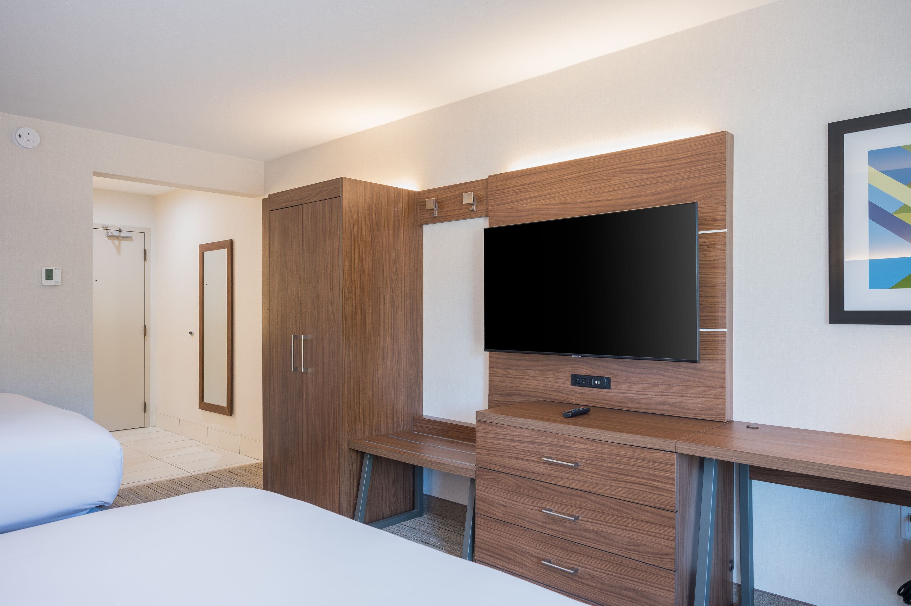 Holiday Inn Express Grover Beach-Pismo Beach Area — 49