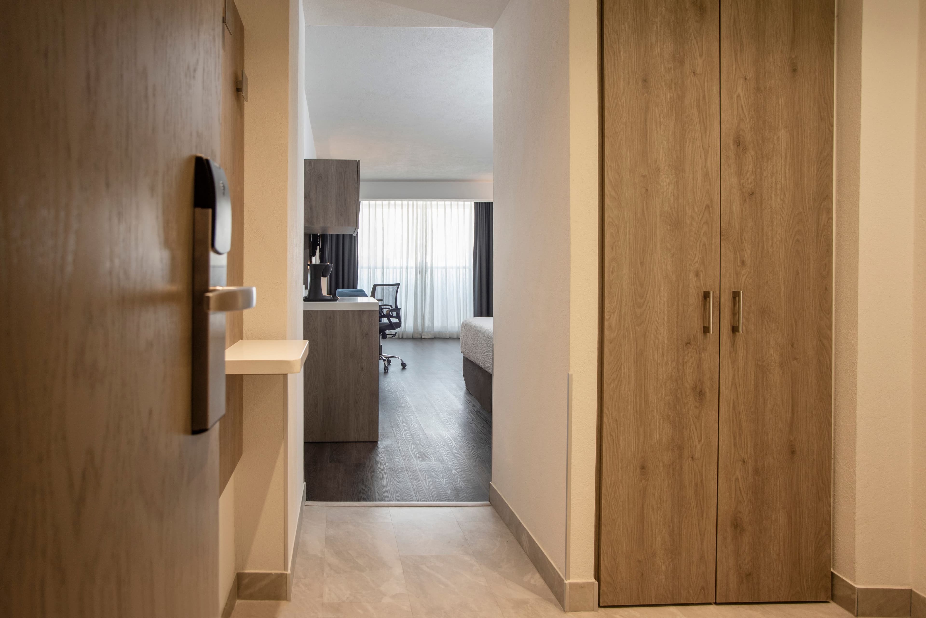 Holiday Inn Express Guadalajara Expo - Image 3