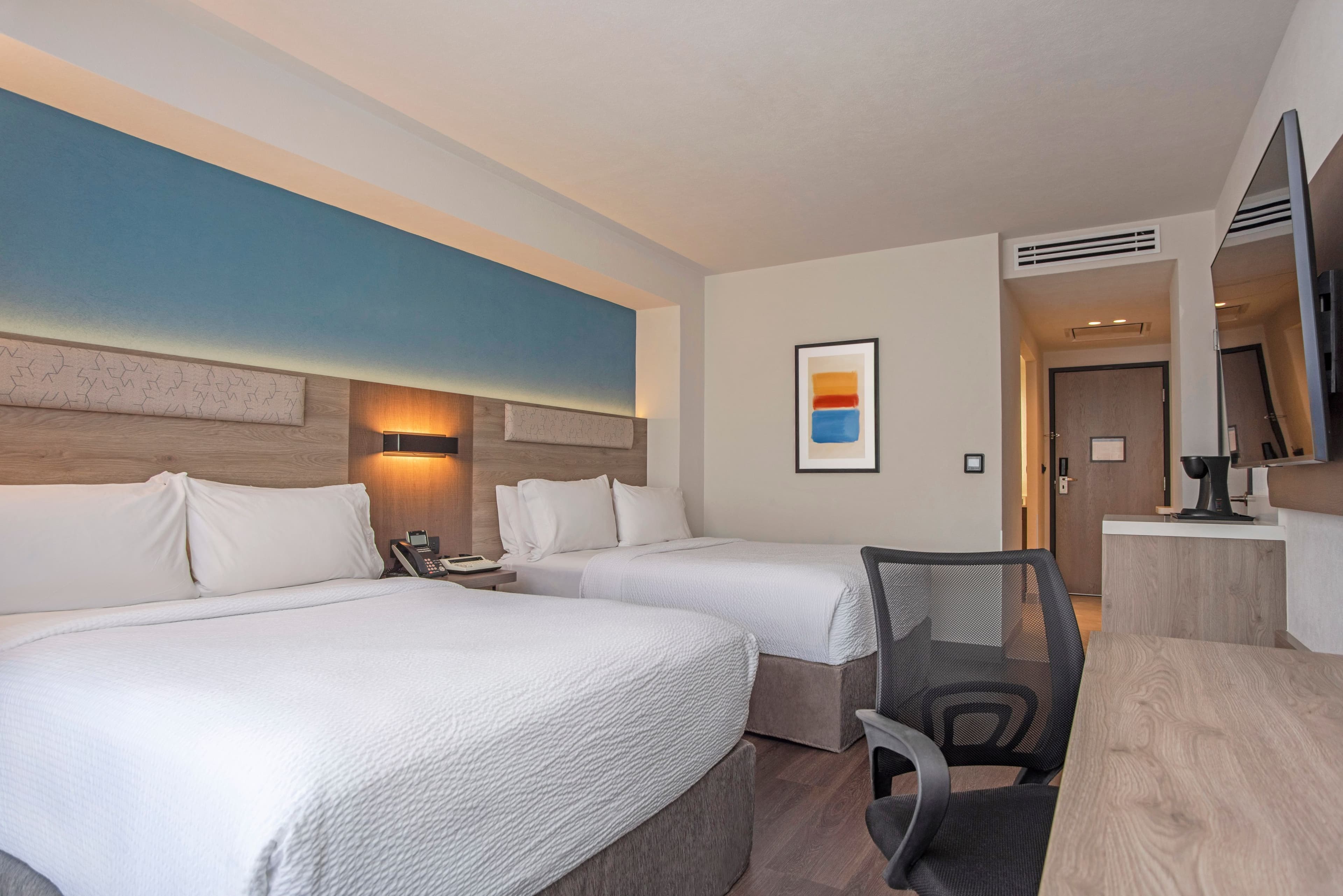Holiday Inn Express Guadalajara Expo — 13