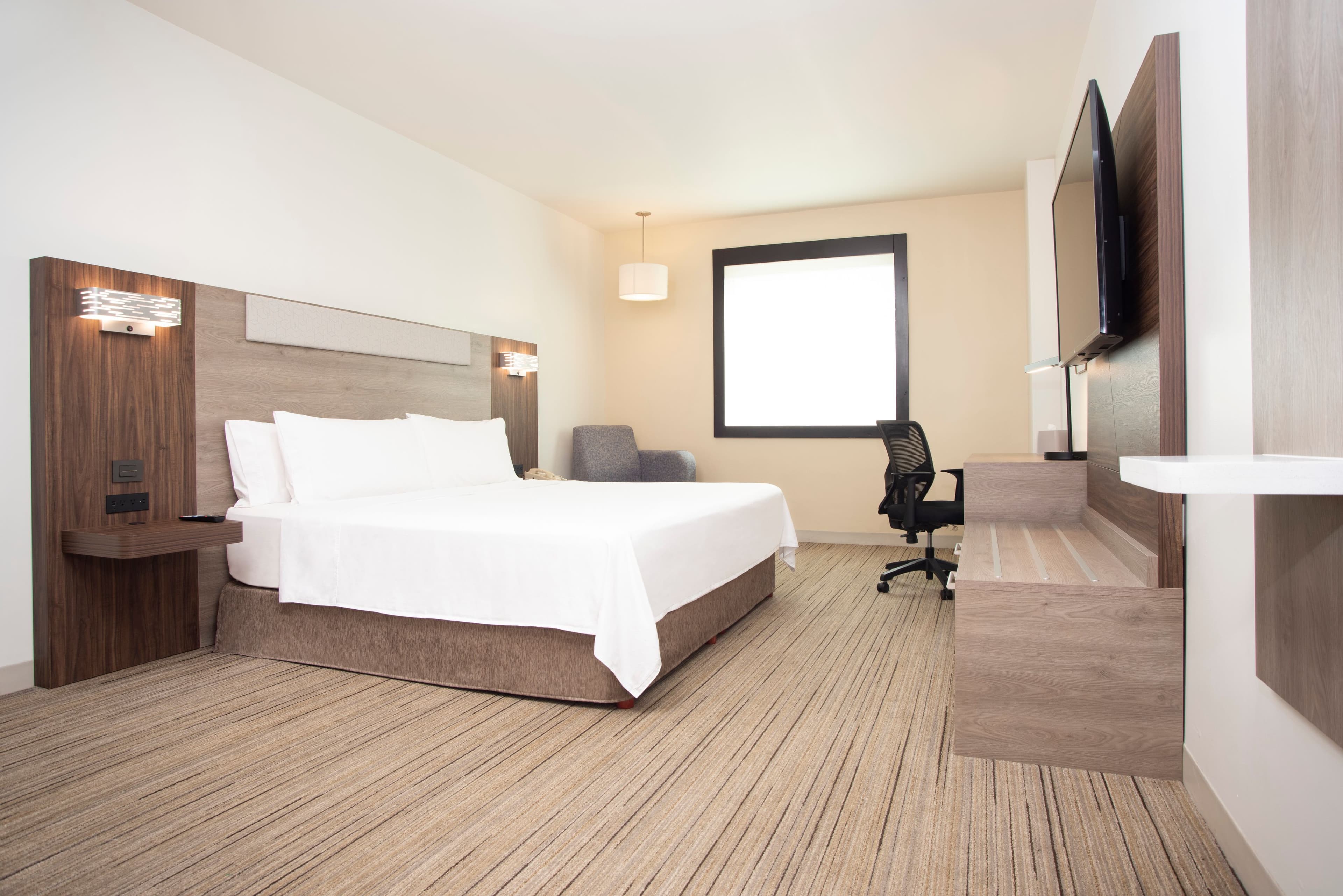 Holiday Inn Express Guadalajara Iteso — 7