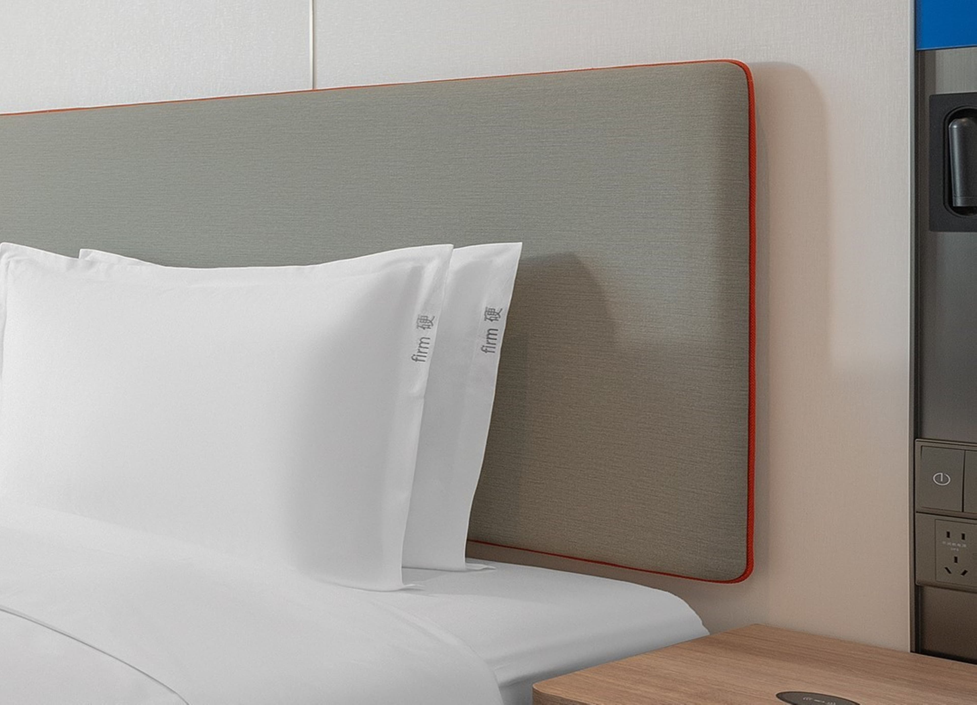 Holiday Inn Express Guangzhou University Town - Image 2