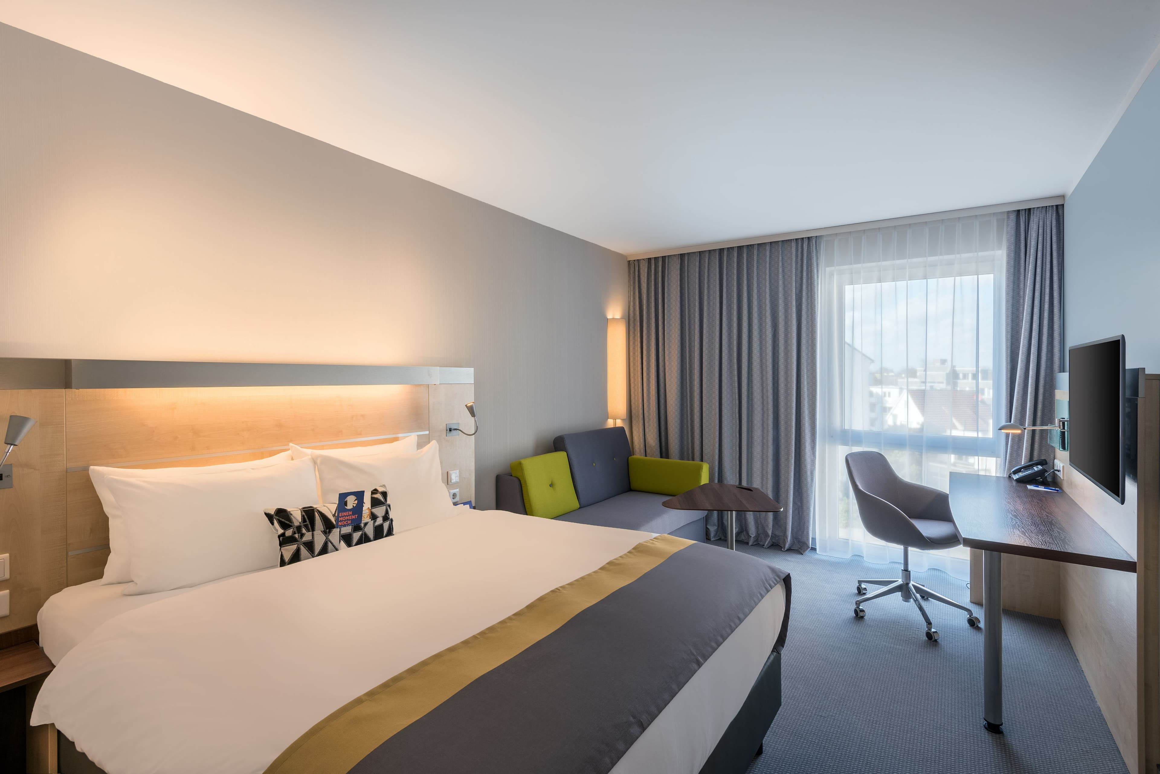 Holiday Inn Express Guetersloh — 8