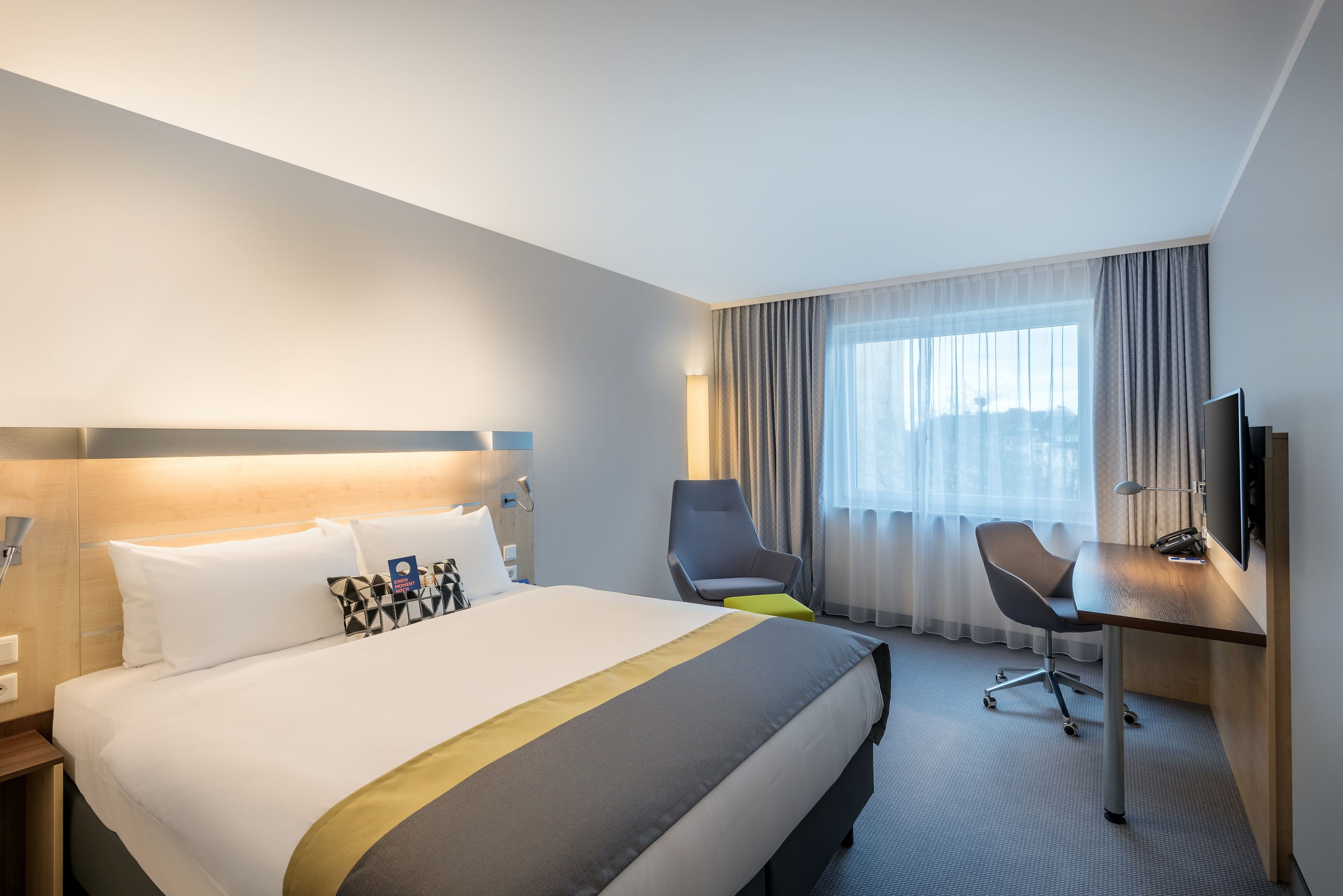 Holiday Inn Express Guetersloh - Image 5