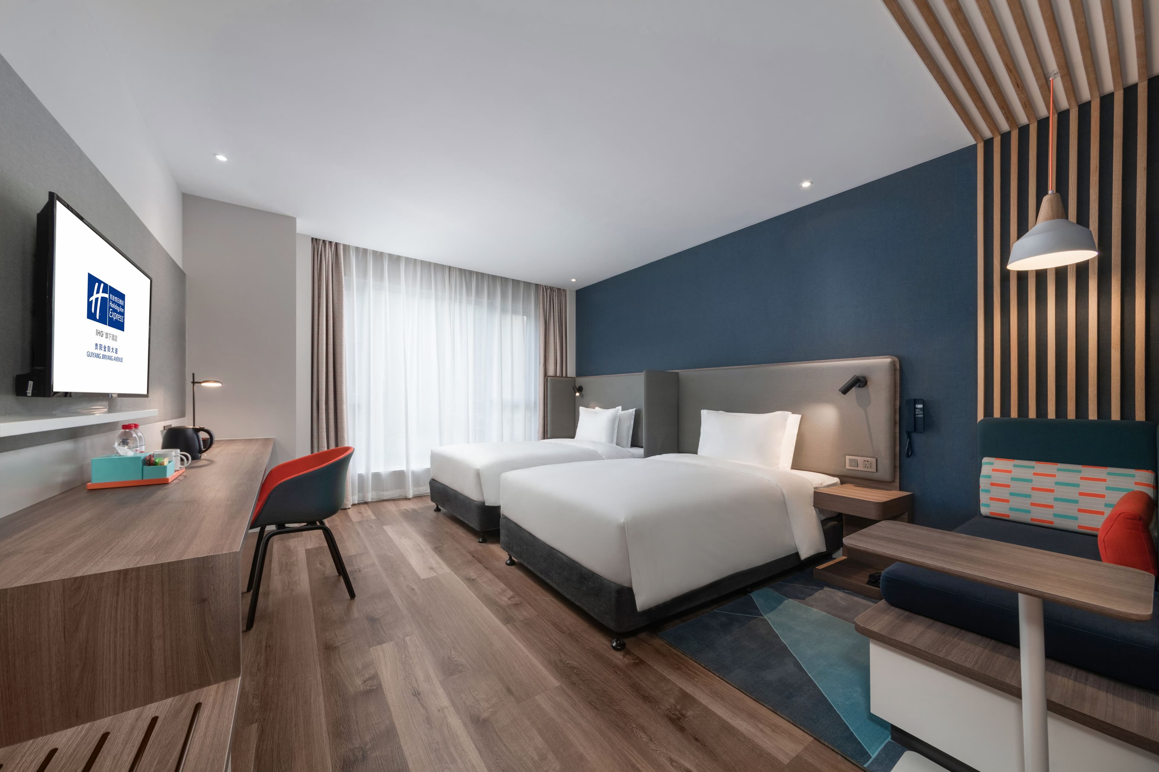 Holiday Inn Express Guiyang Century City Mall — 10