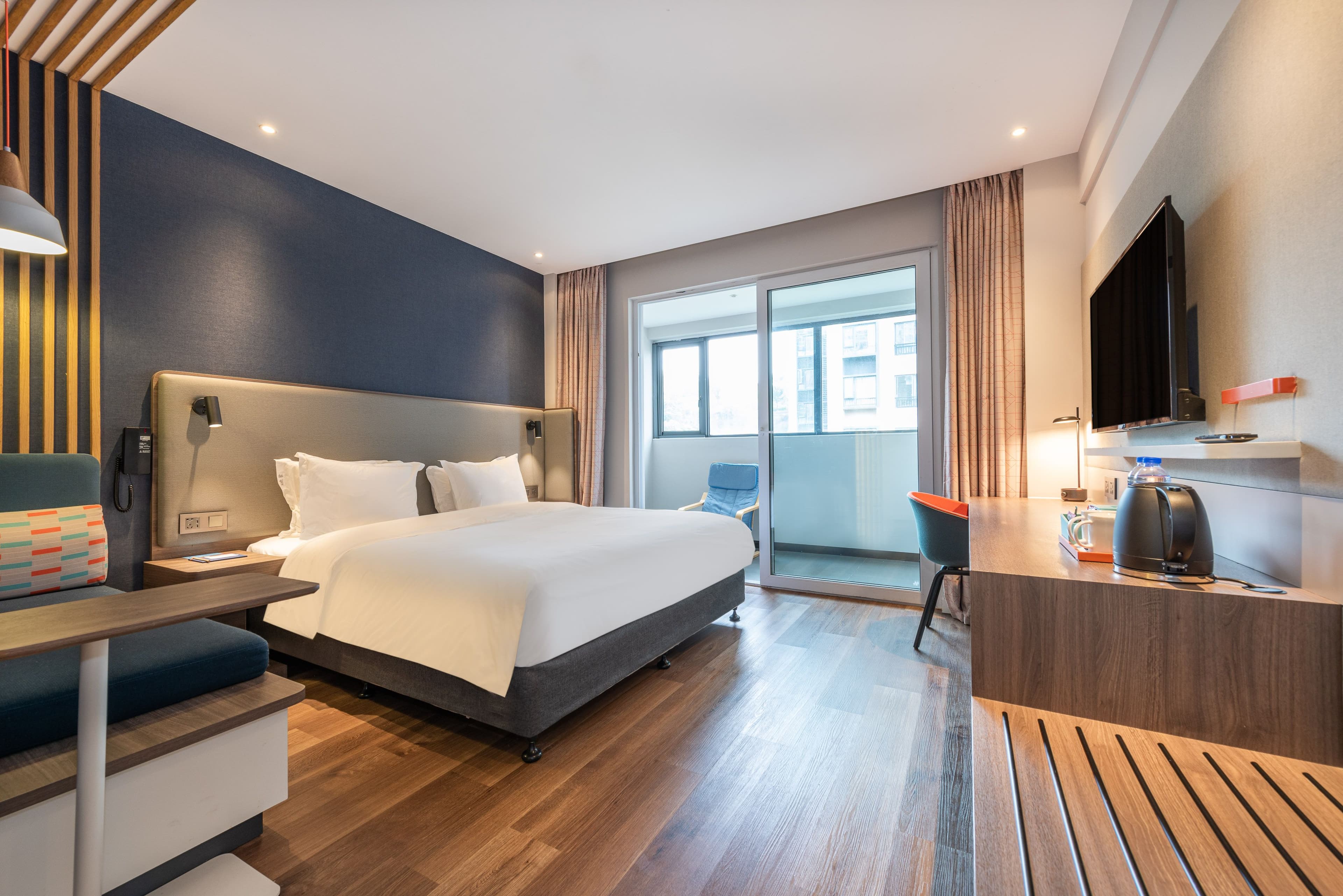 Holiday Inn Express Guiyang Century City Mall — 9