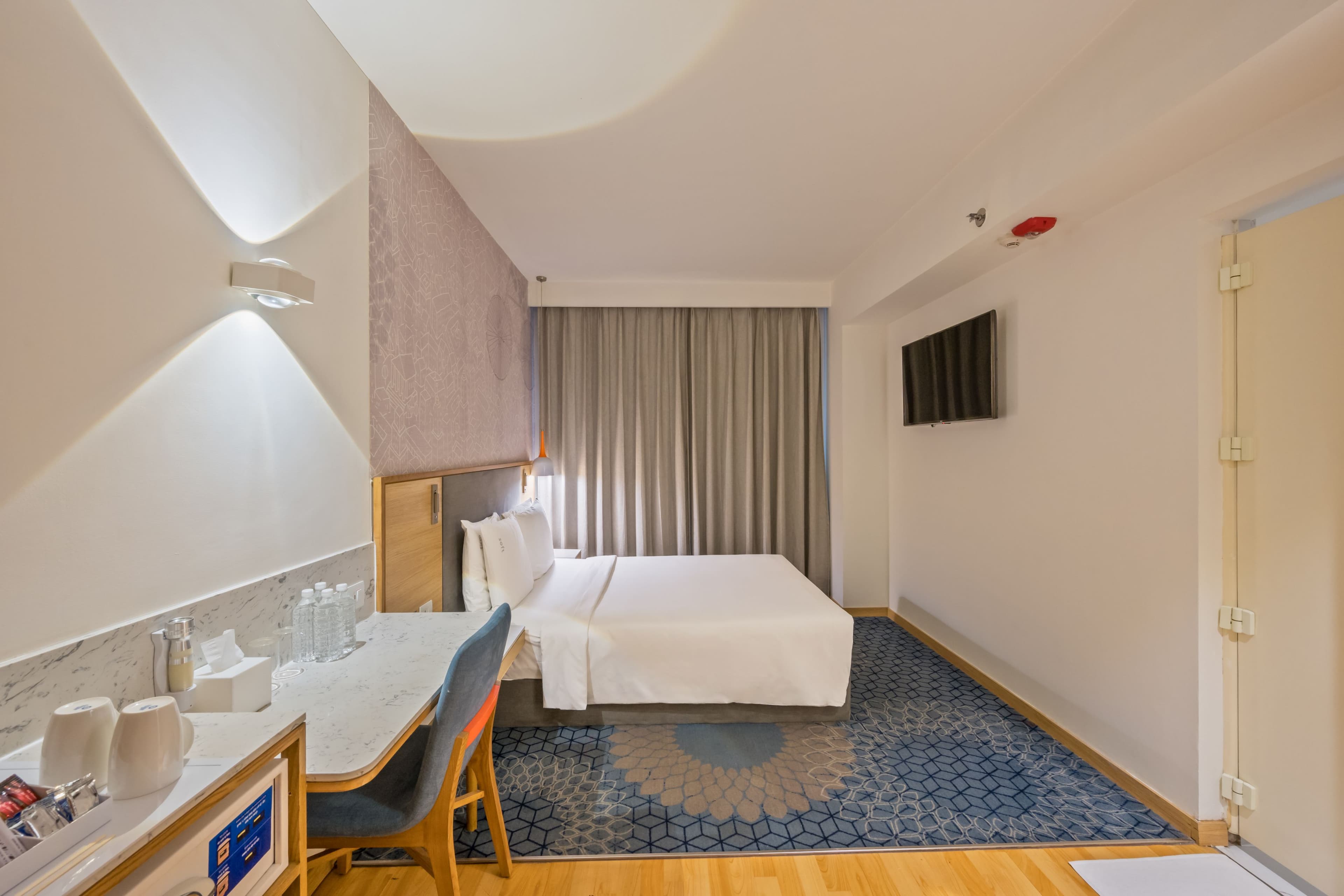 Holiday Inn Express Gurugram Sector 50 — 18