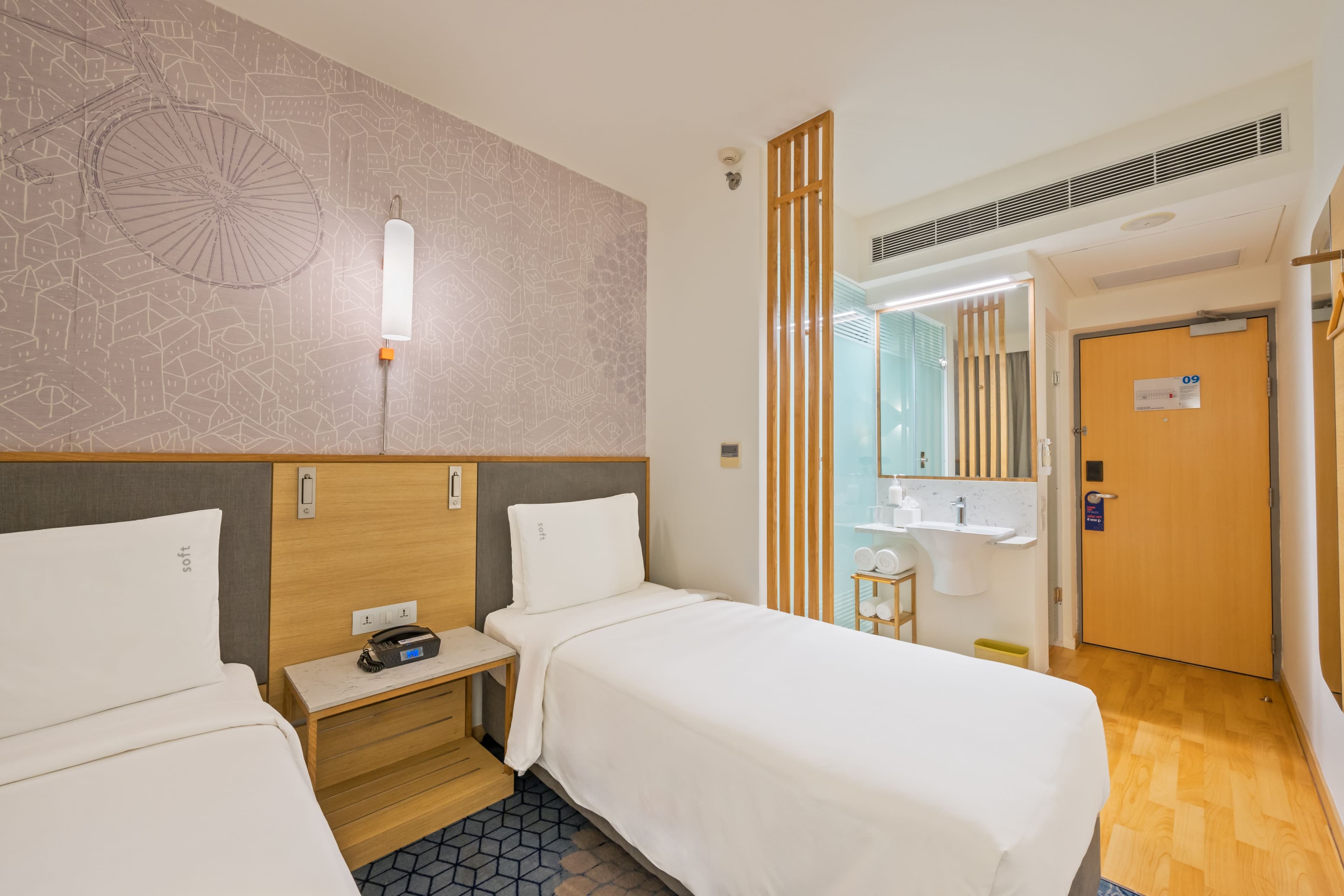 Holiday Inn Express Gurugram Sector 50 — 26
