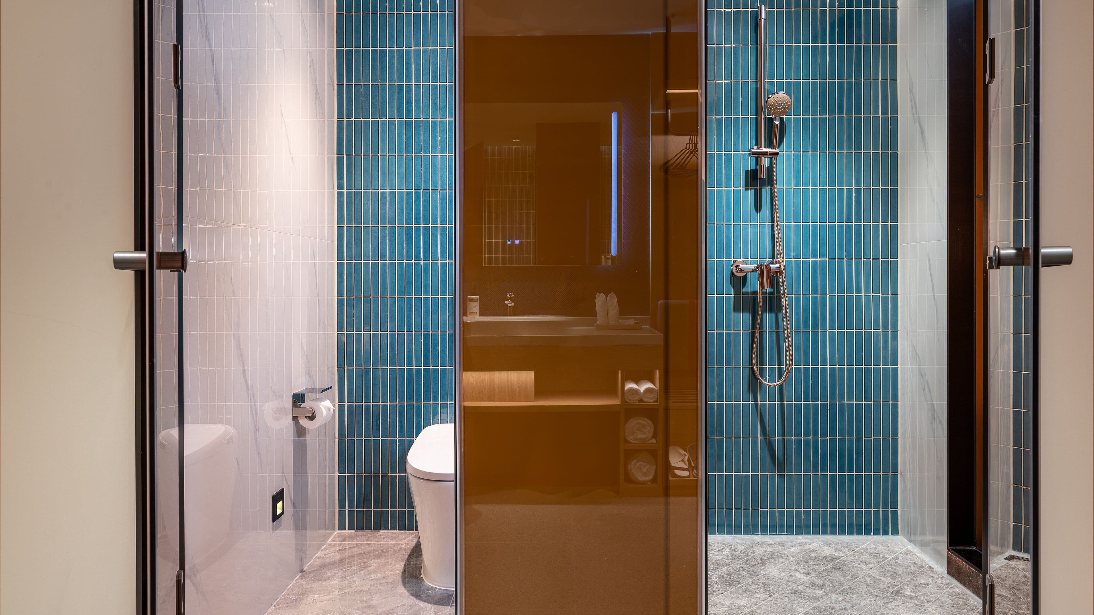 Holiday Inn Express Haikou Int'l Duty Free City - Image 3