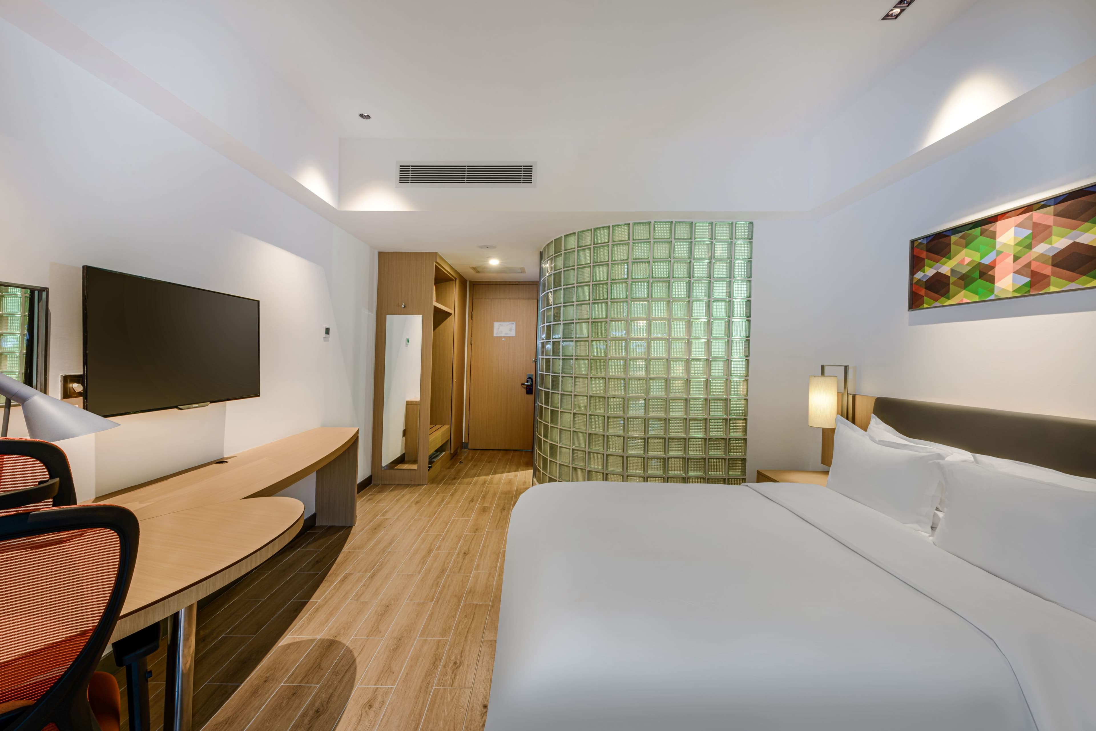 Holiday Inn Express Haikou West Coast — 10
