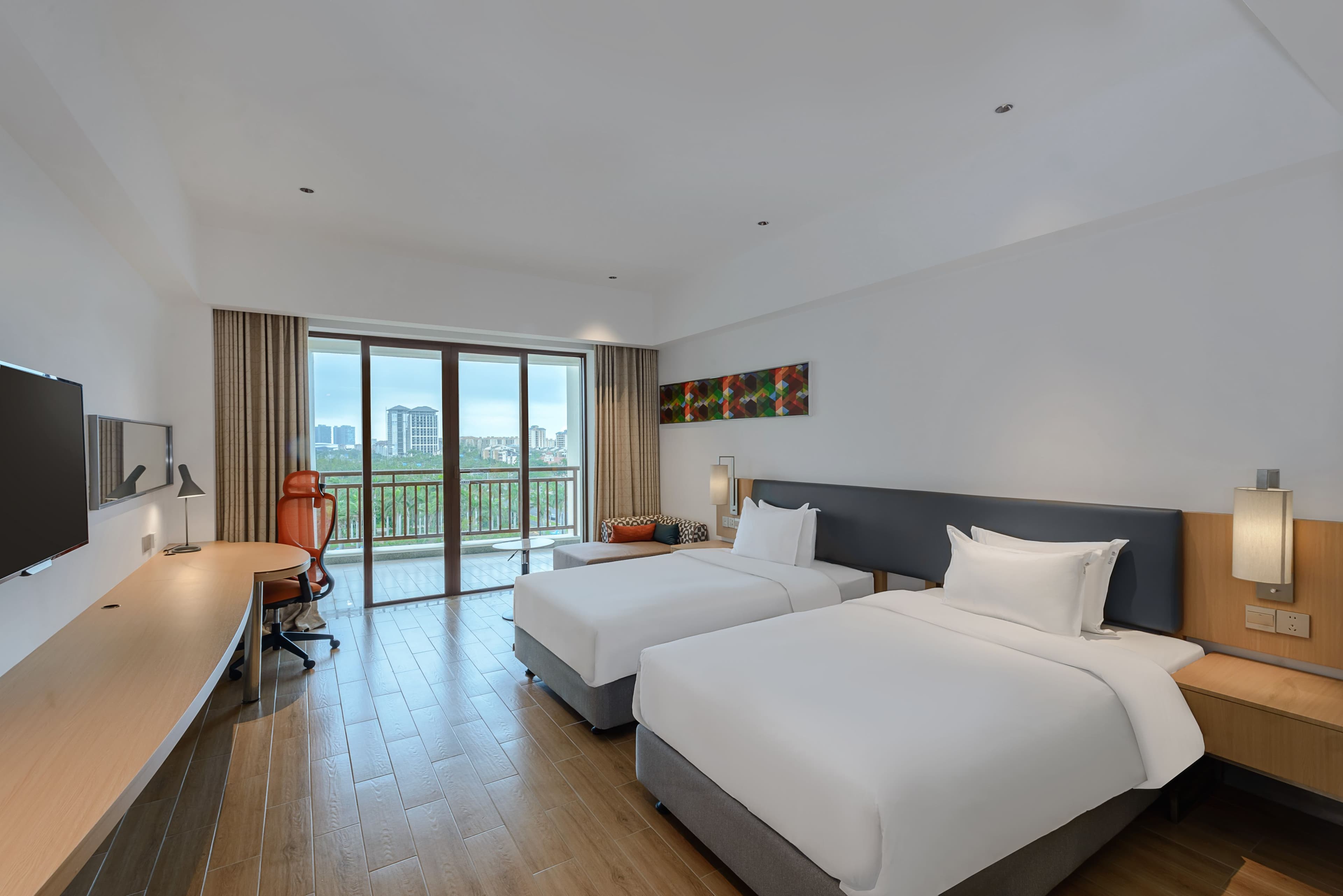 Holiday Inn Express Haikou West Coast — 13