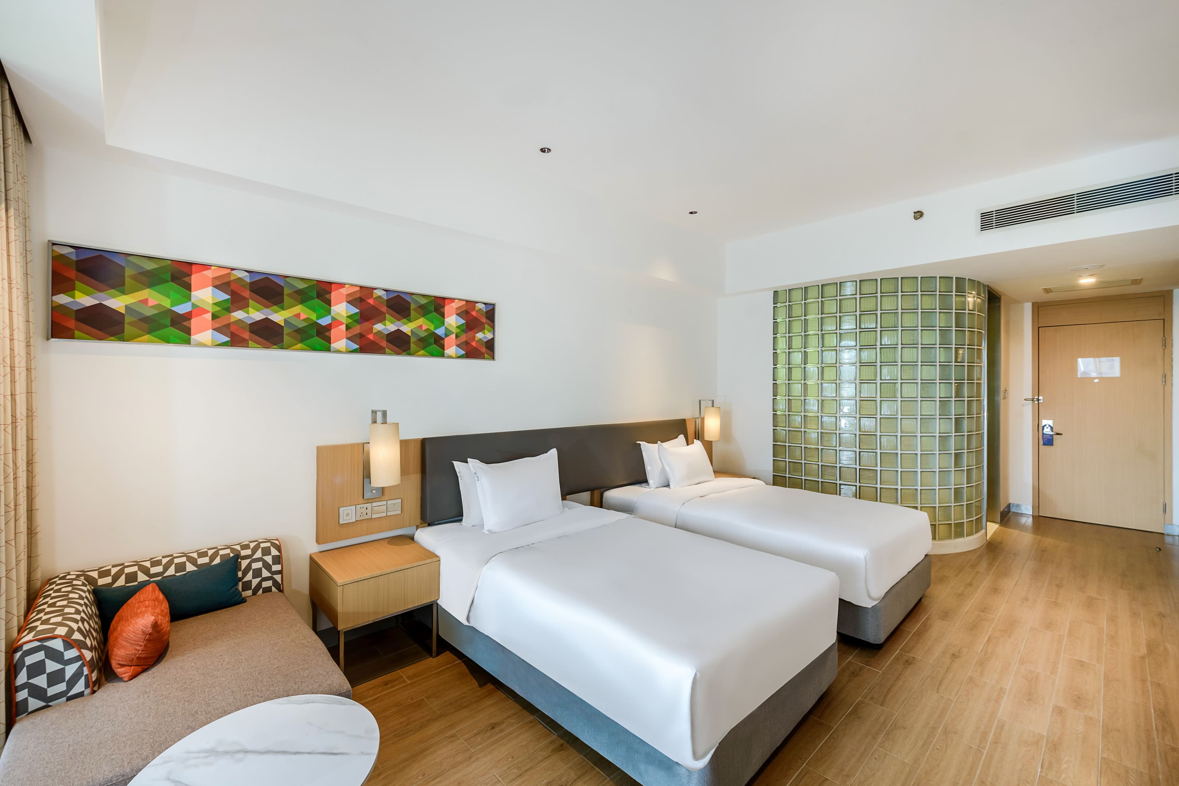 Holiday Inn Express Haikou West Coast — 15