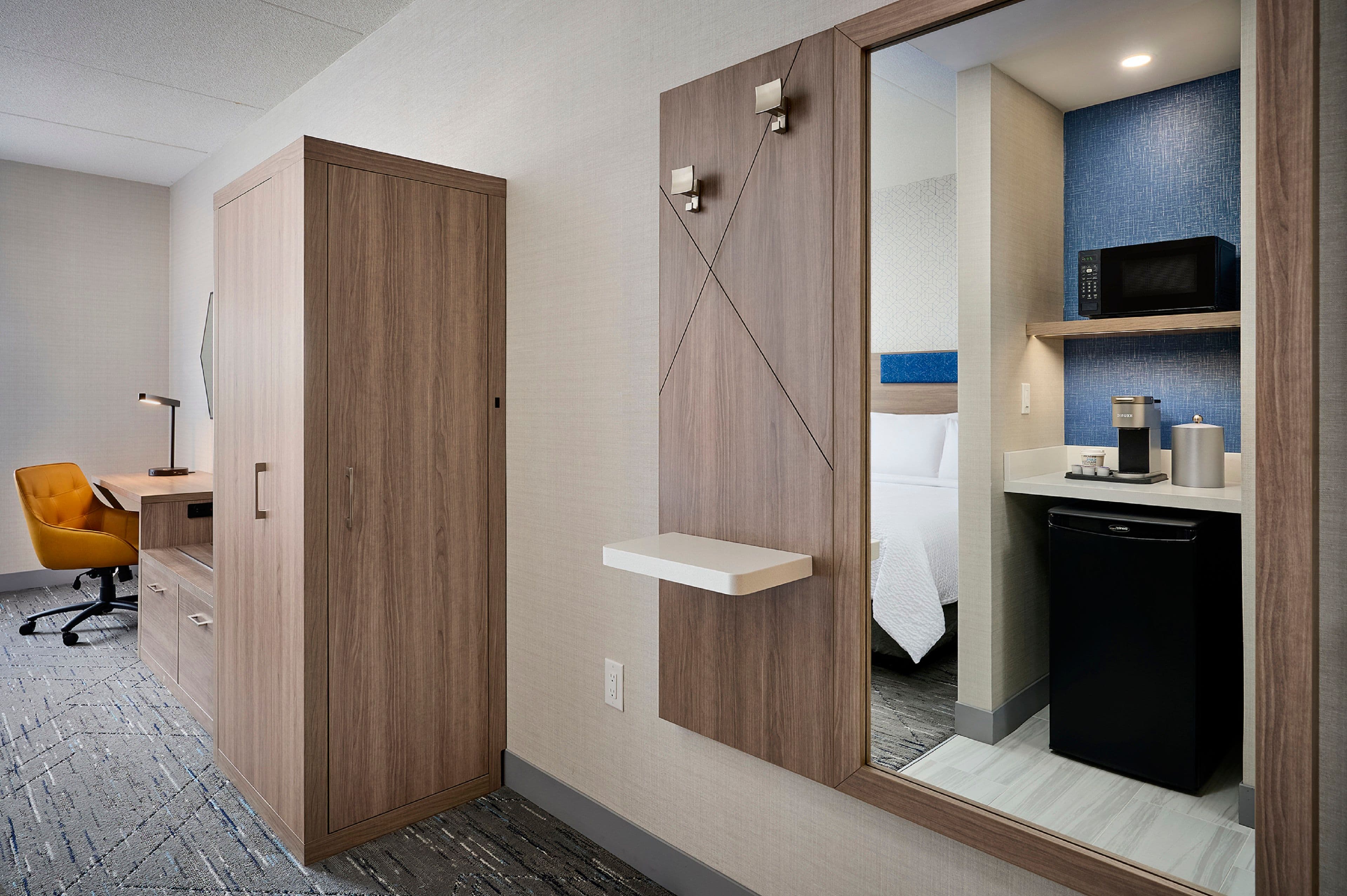 Holiday Inn Express Hamilton - Upper James - Image 3