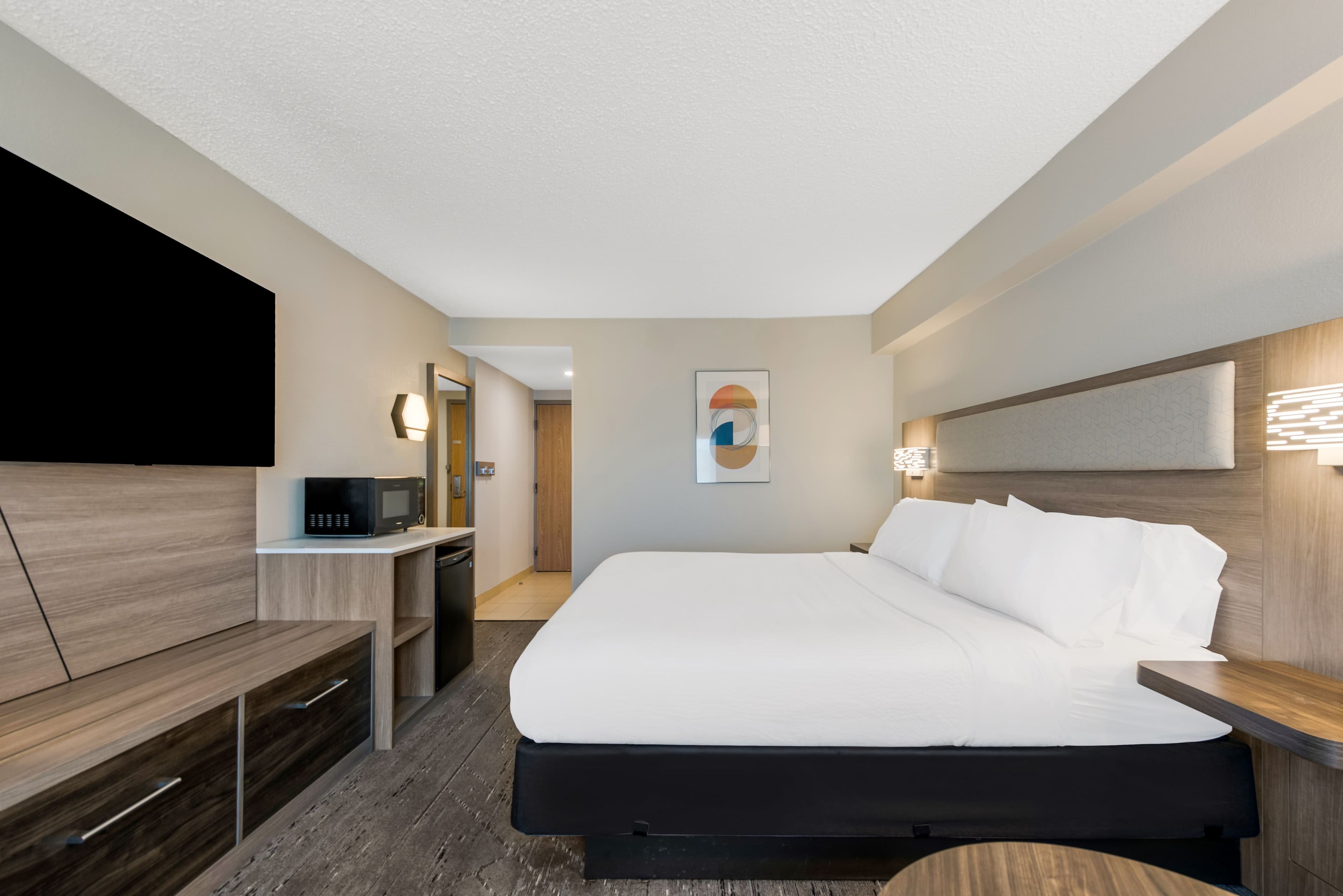 Holiday Inn Express Hampton - Coliseum Central — 8