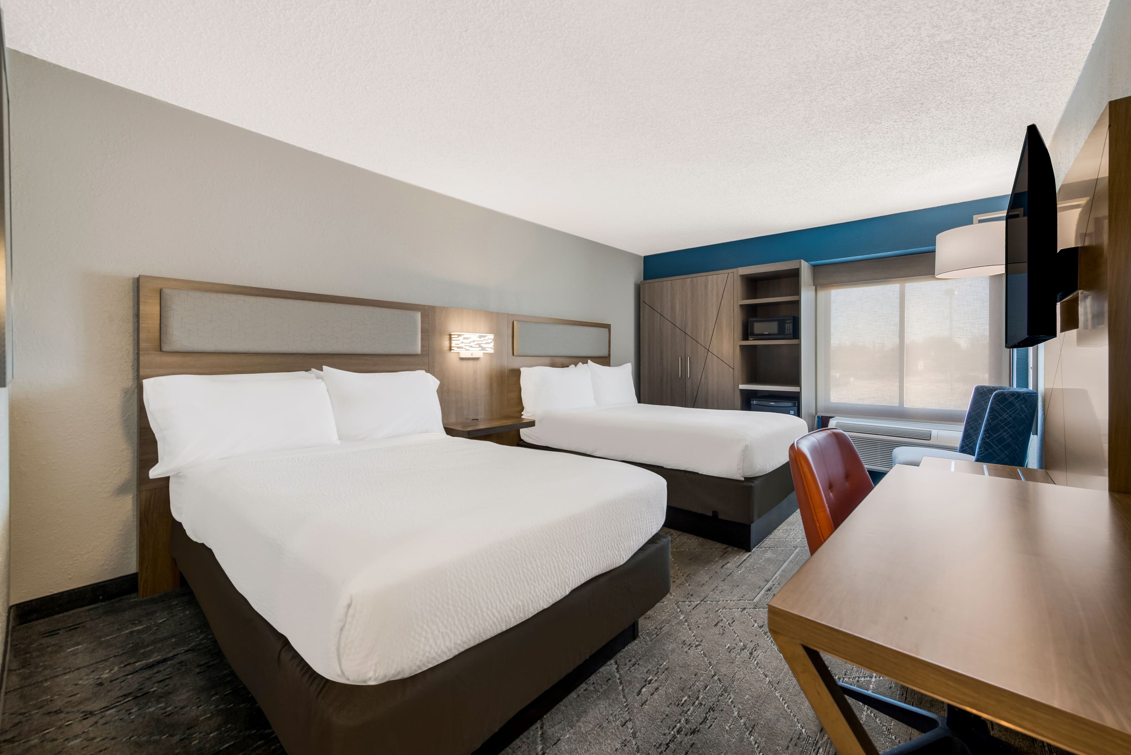 Holiday Inn Express Hampton - Coliseum Central — 17