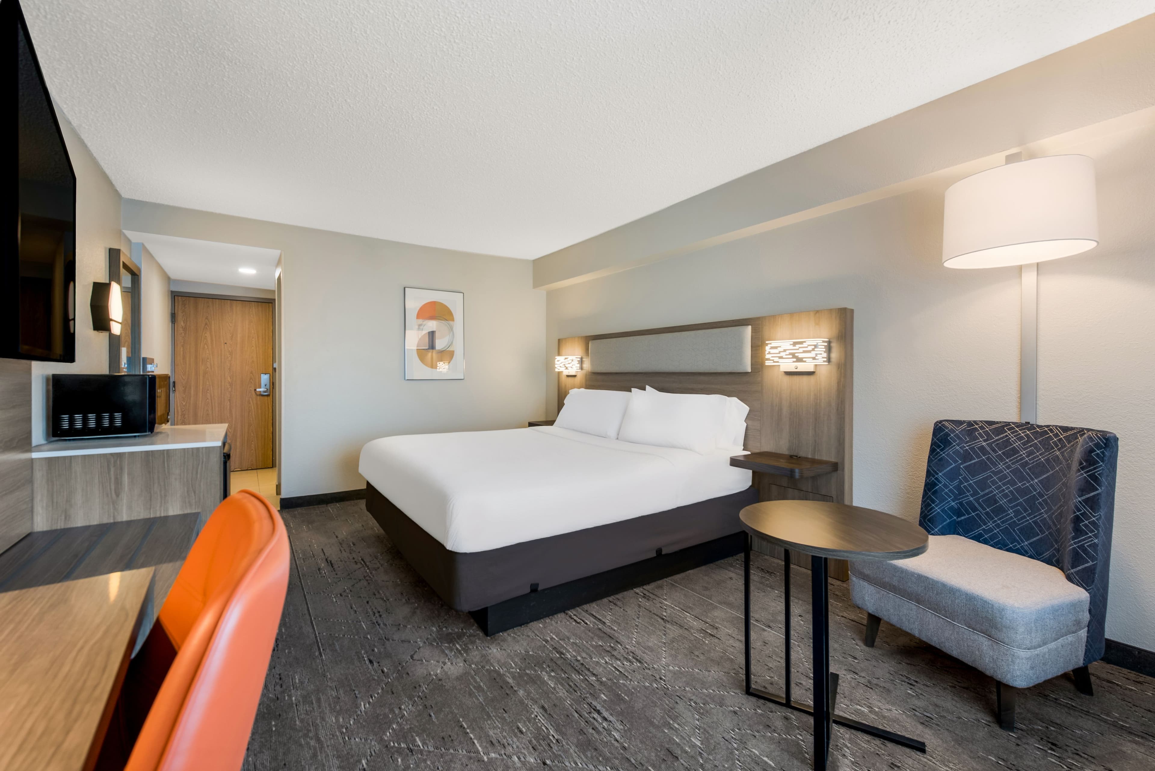 Holiday Inn Express Hampton - Coliseum Central — 9