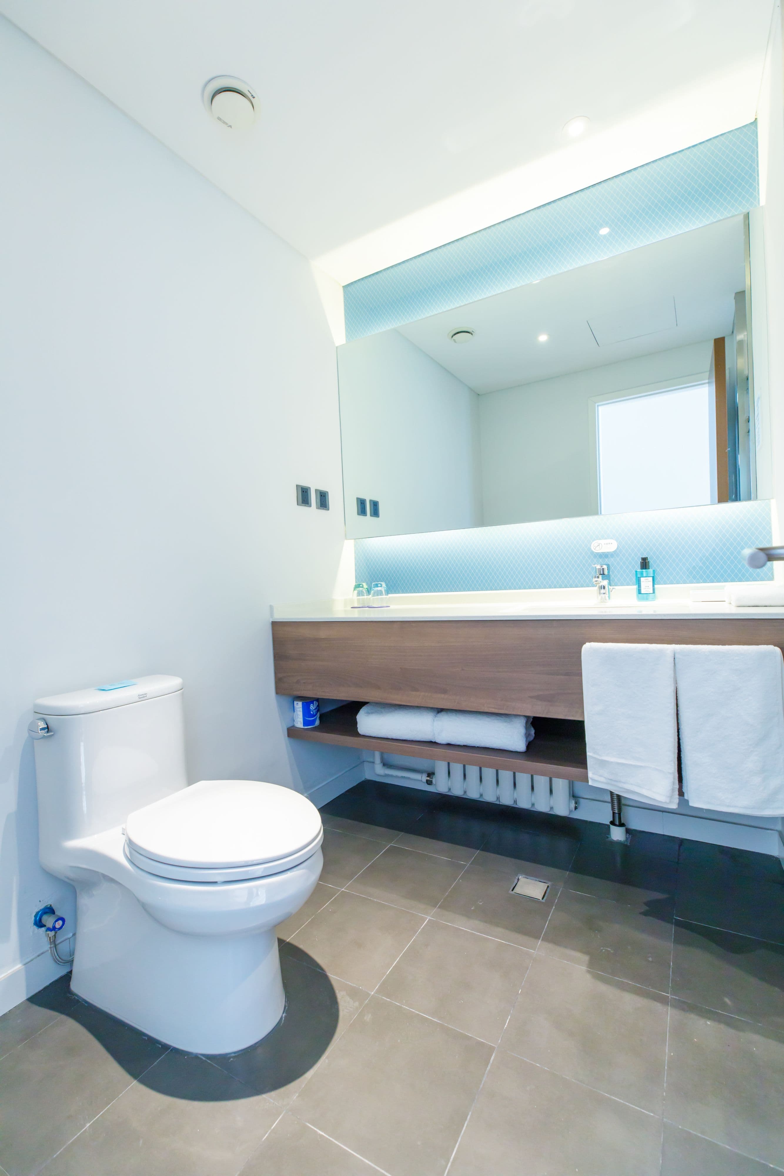 Holiday Inn Express Harbin Qunli — 23