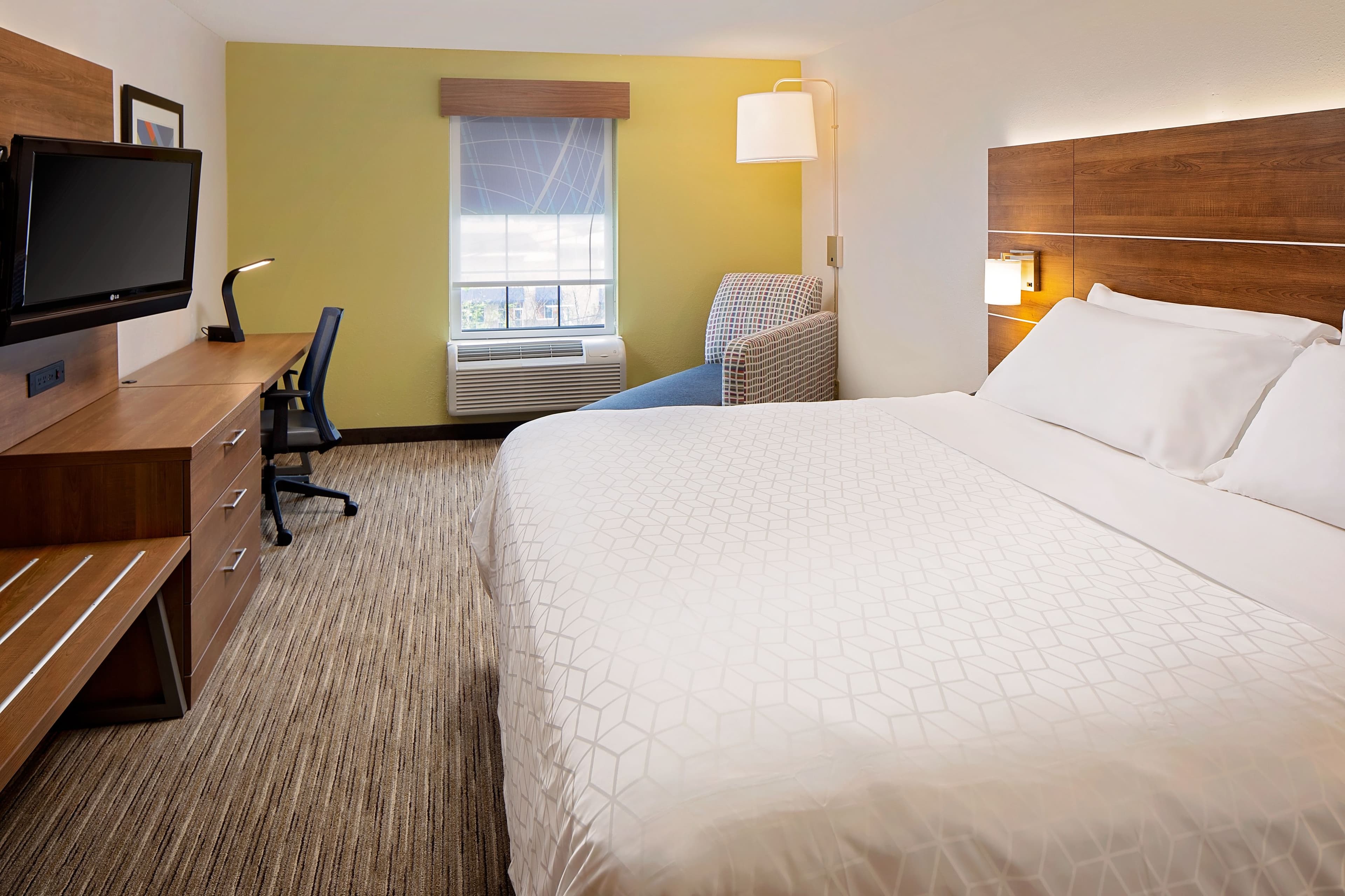 Holiday Inn Express Harrisburg East - Hershey Area - Image 2
