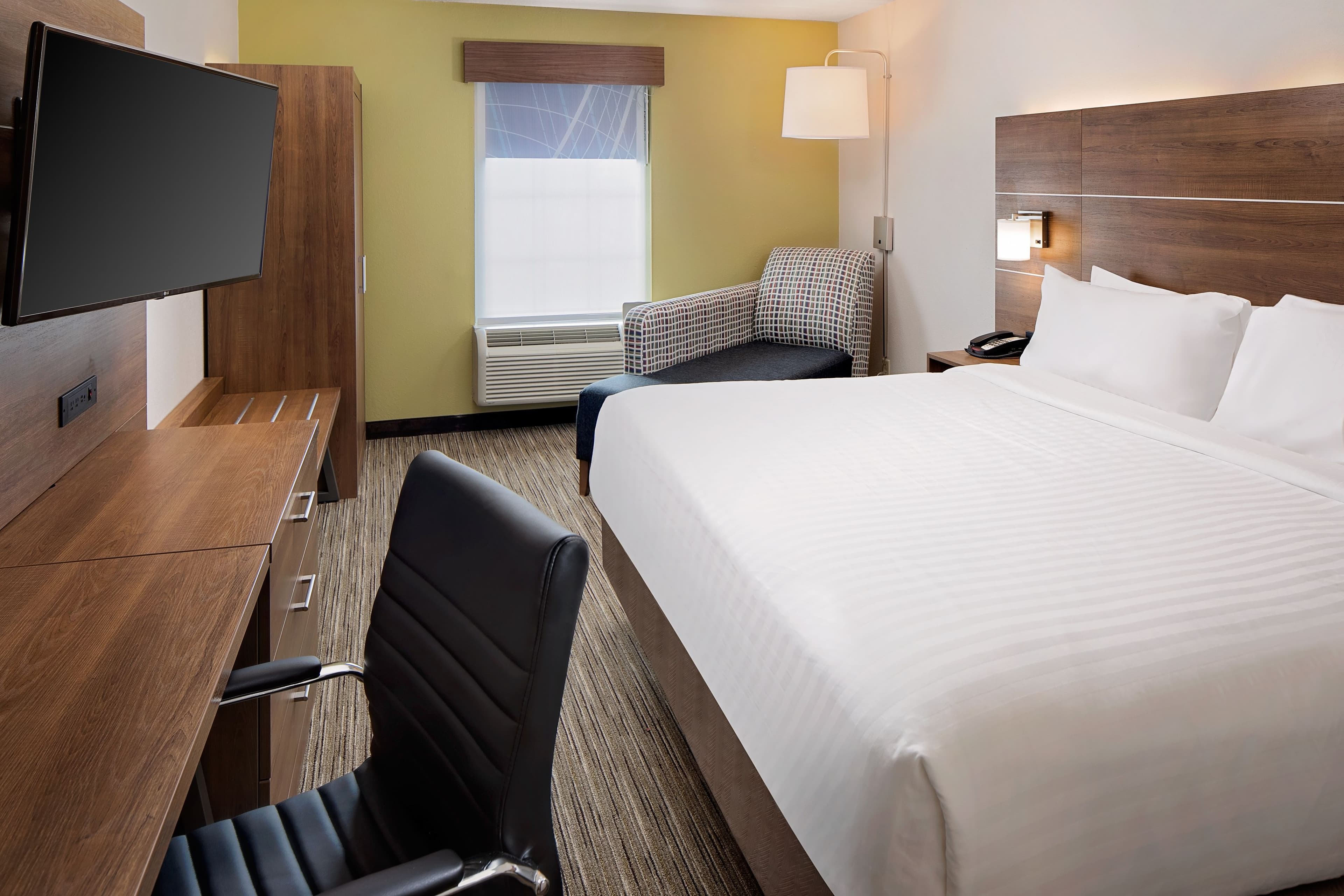 Holiday Inn Express Harrisburg East - Hershey Area — 6