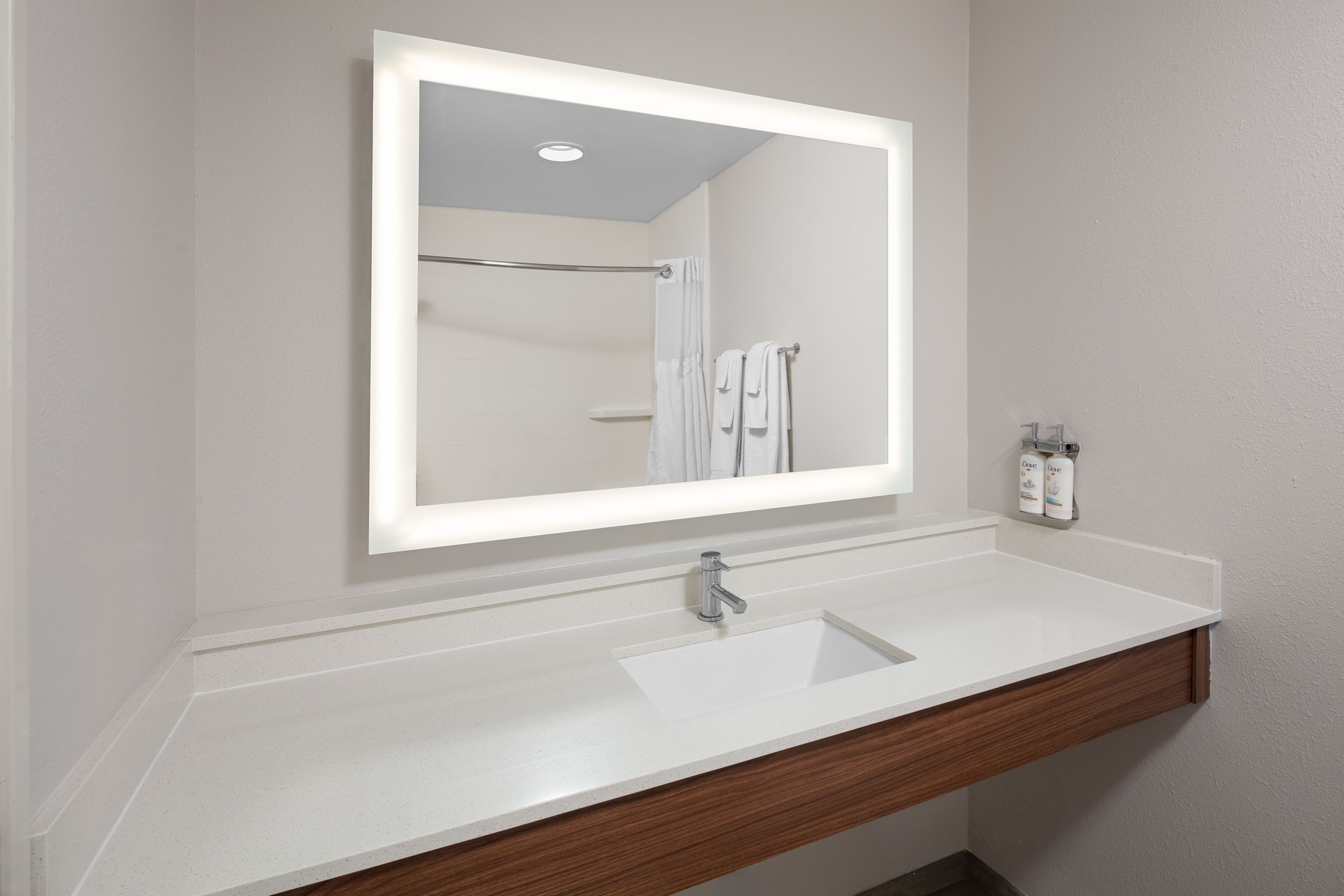 Holiday Inn Express Hastings — 21