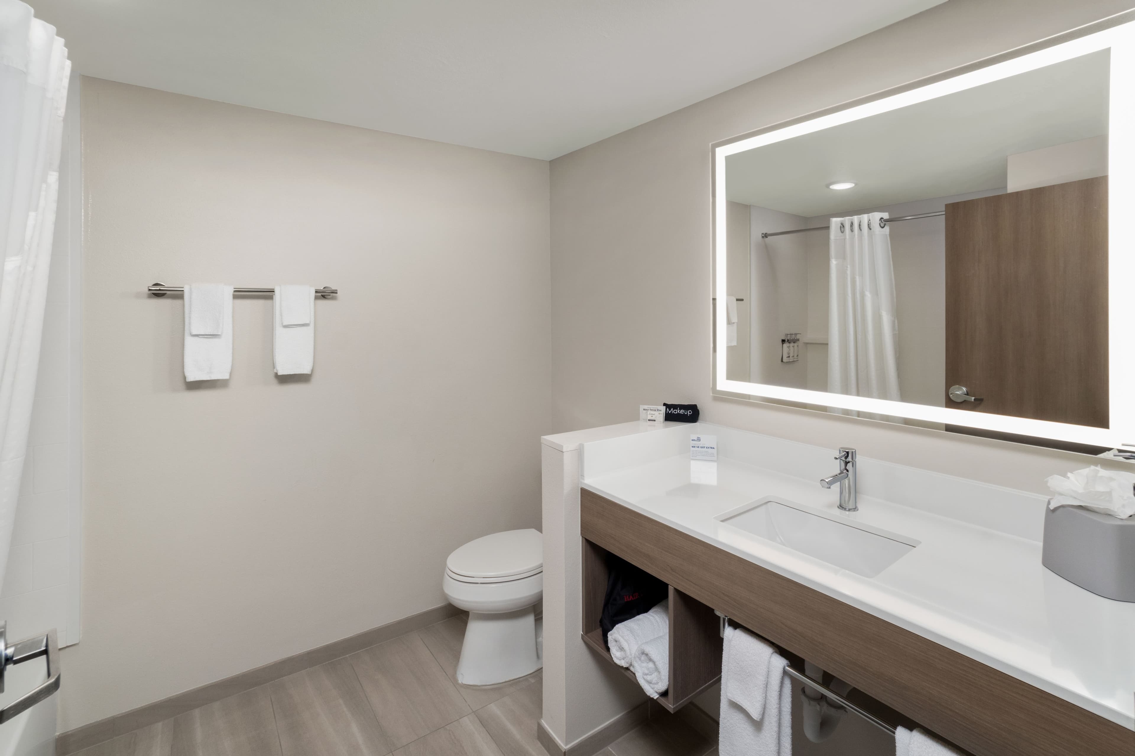 Holiday Inn Express Hattiesburg West – Univ Area — 29